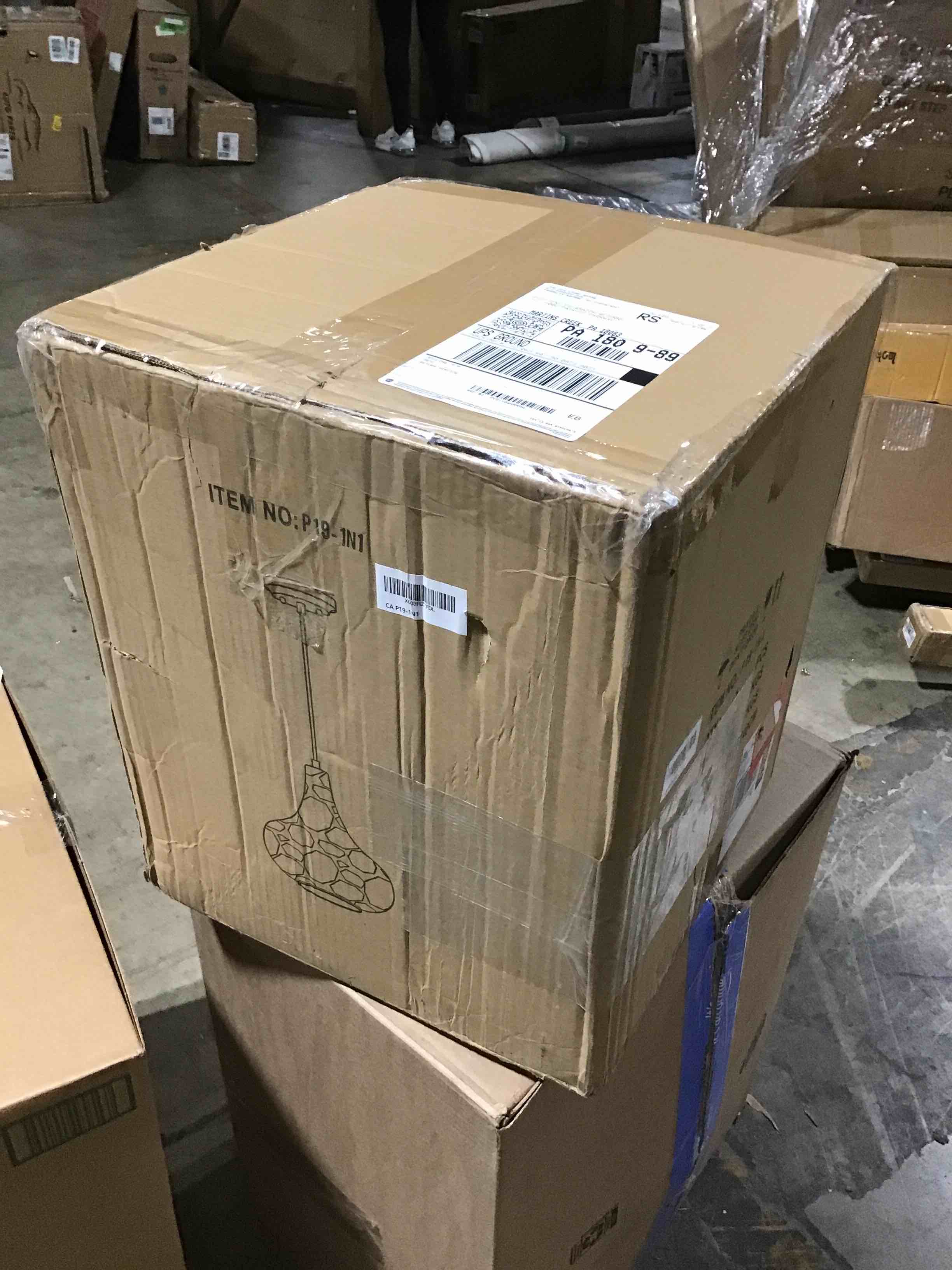 https://s3.amazonaws.com/lotting-images-prod/bidfta/BLU6190436_1714657996364.jpeg