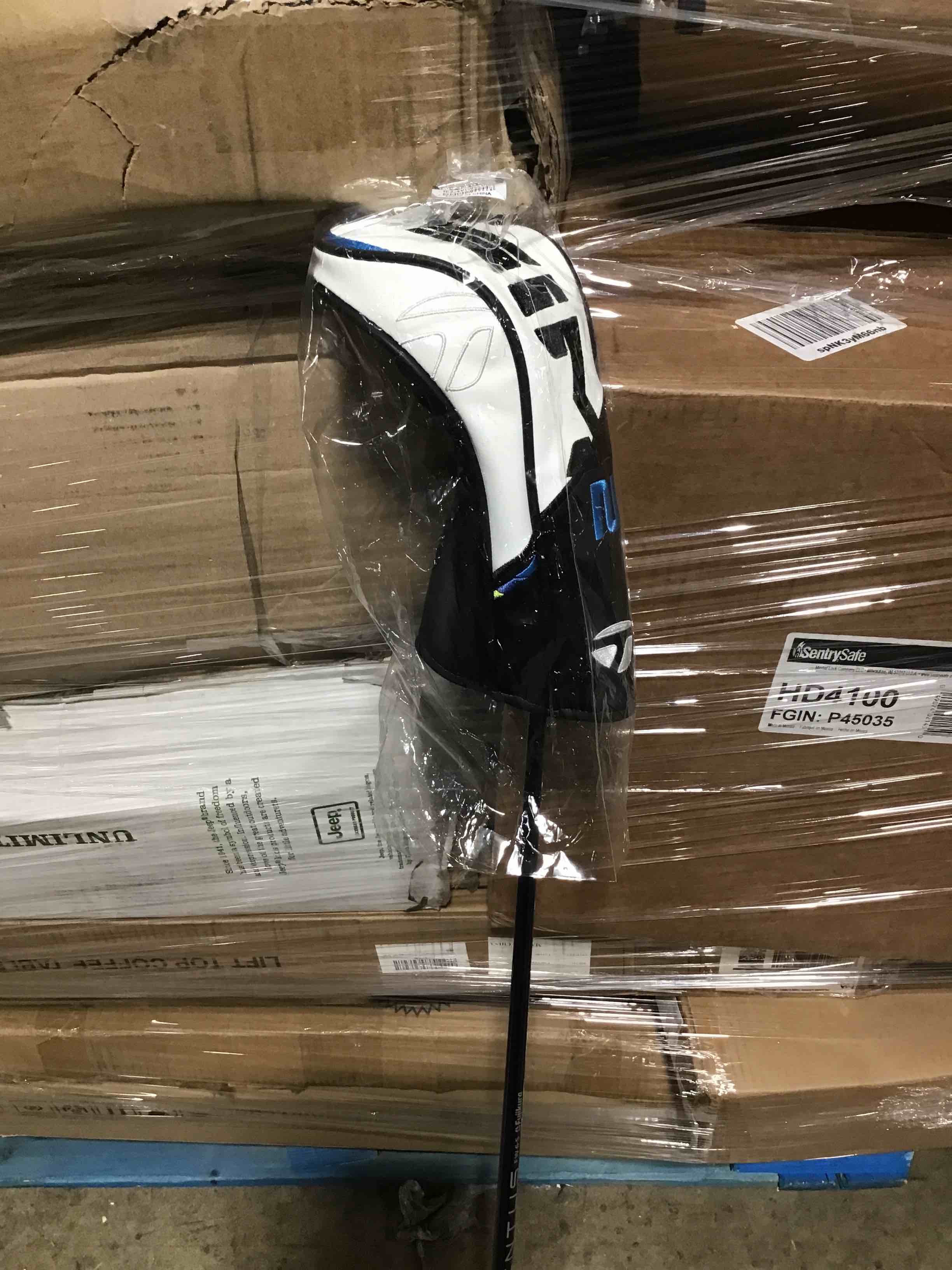 https://s3.amazonaws.com/lotting-images-prod/bidfta/BLU6190455_1714661272357.jpeg