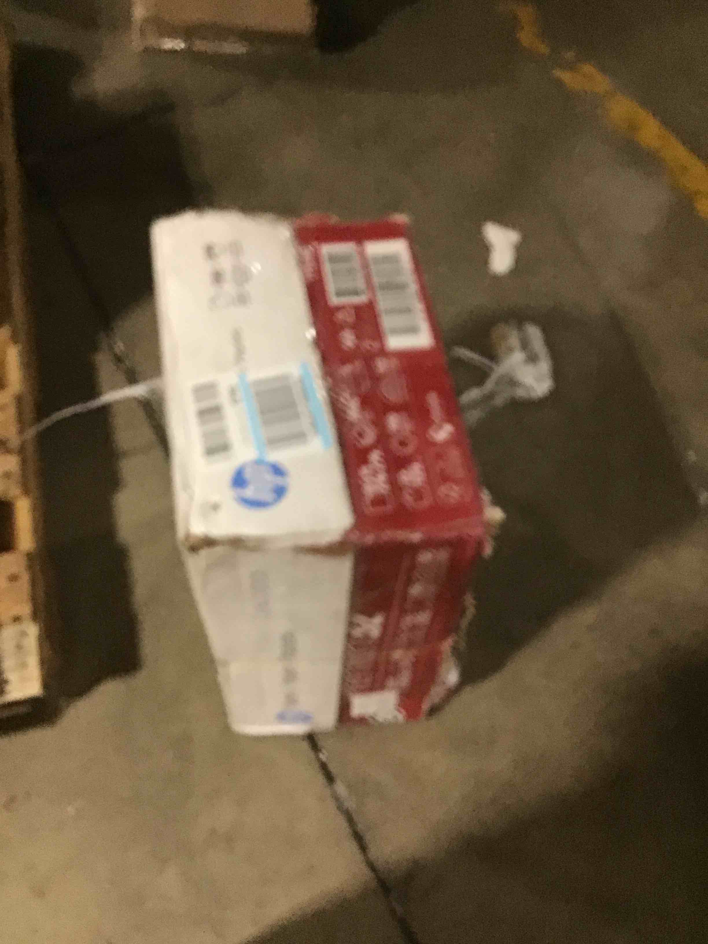 https://s3.amazonaws.com/lotting-images-prod/bidfta/BLU6191163_1715782328057.jpeg