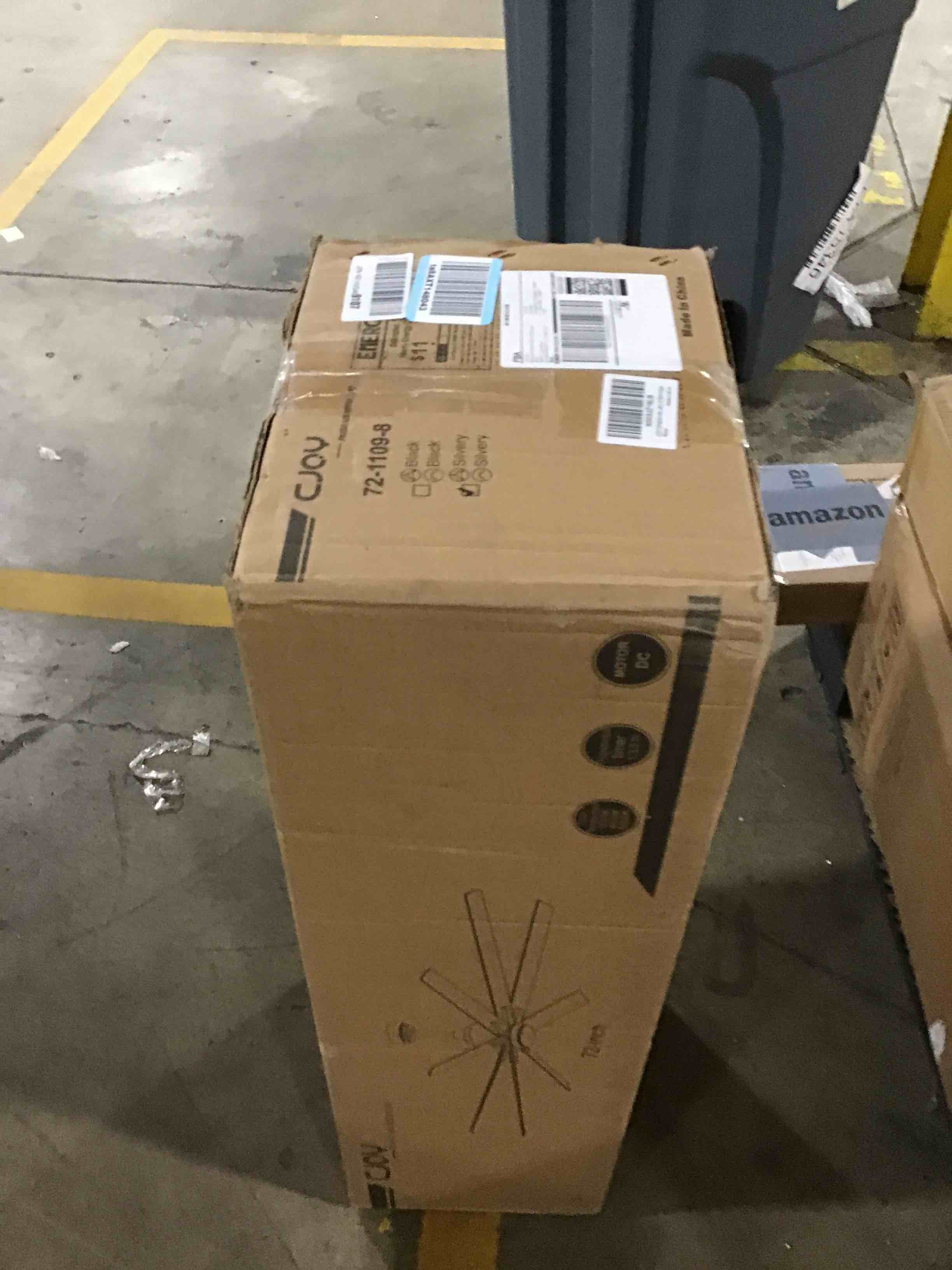 https://s3.amazonaws.com/lotting-images-prod/bidfta/BLU6191343_1715891016235.jpeg