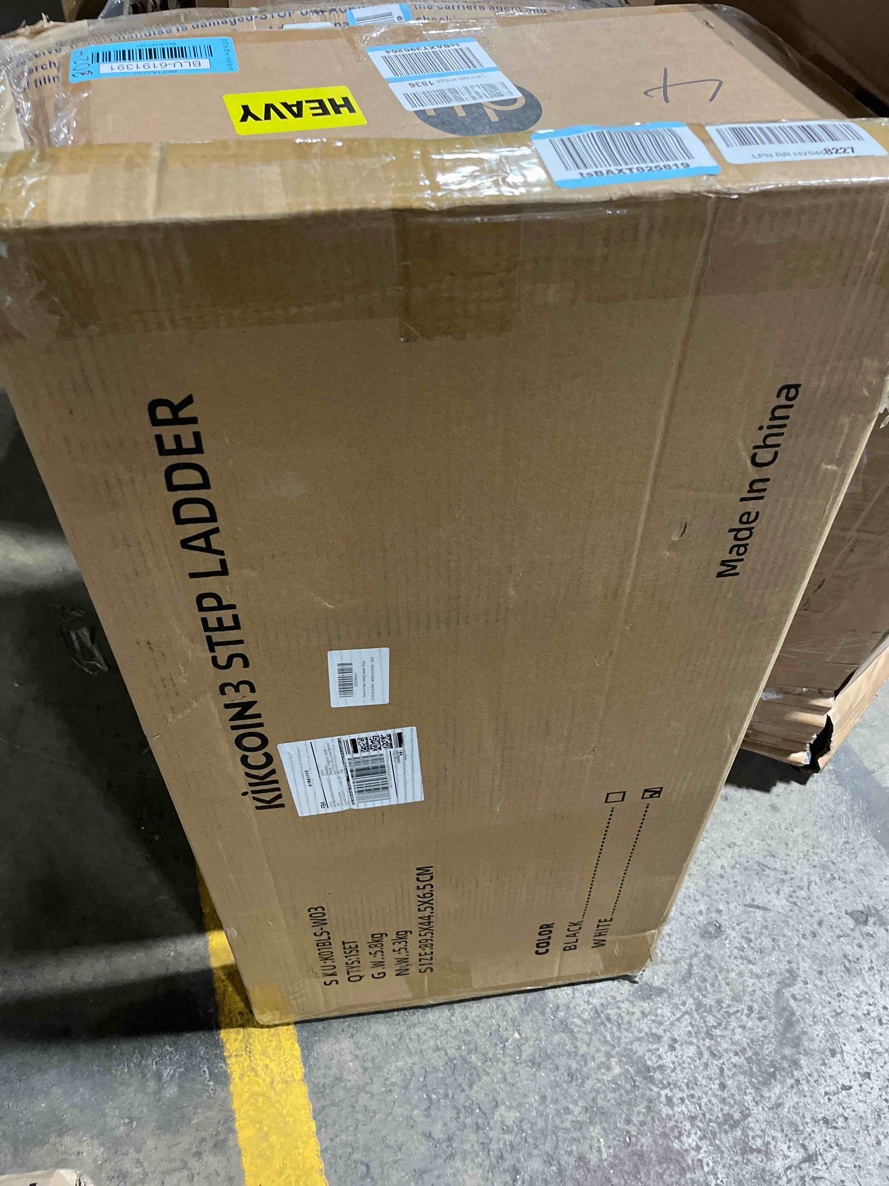 https://s3.amazonaws.com/lotting-images-prod/bidfta/BLU6191393_1715953416049.jpeg
