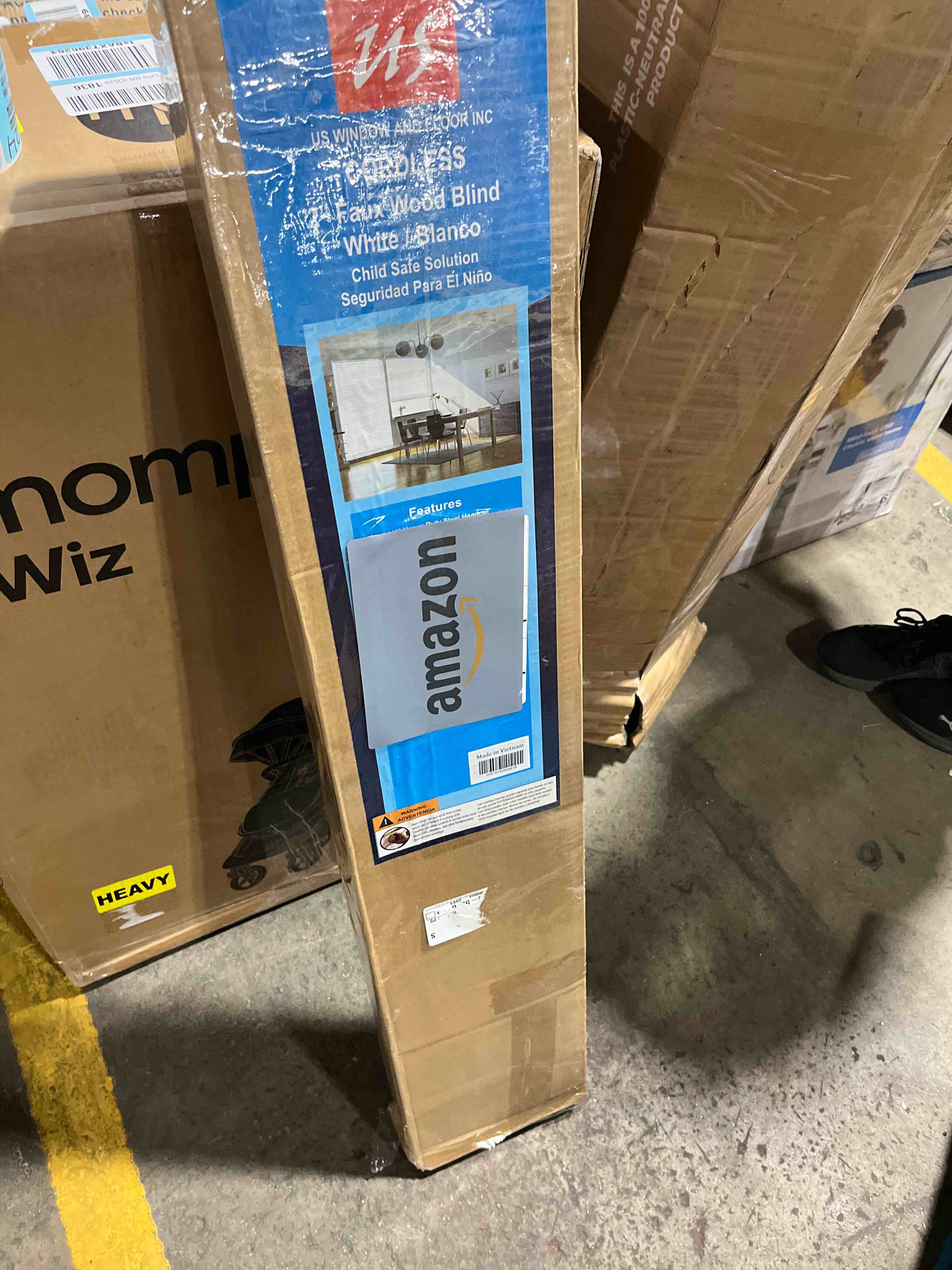 https://s3.amazonaws.com/lotting-images-prod/bidfta/BLU6191394_1715953628765.jpeg