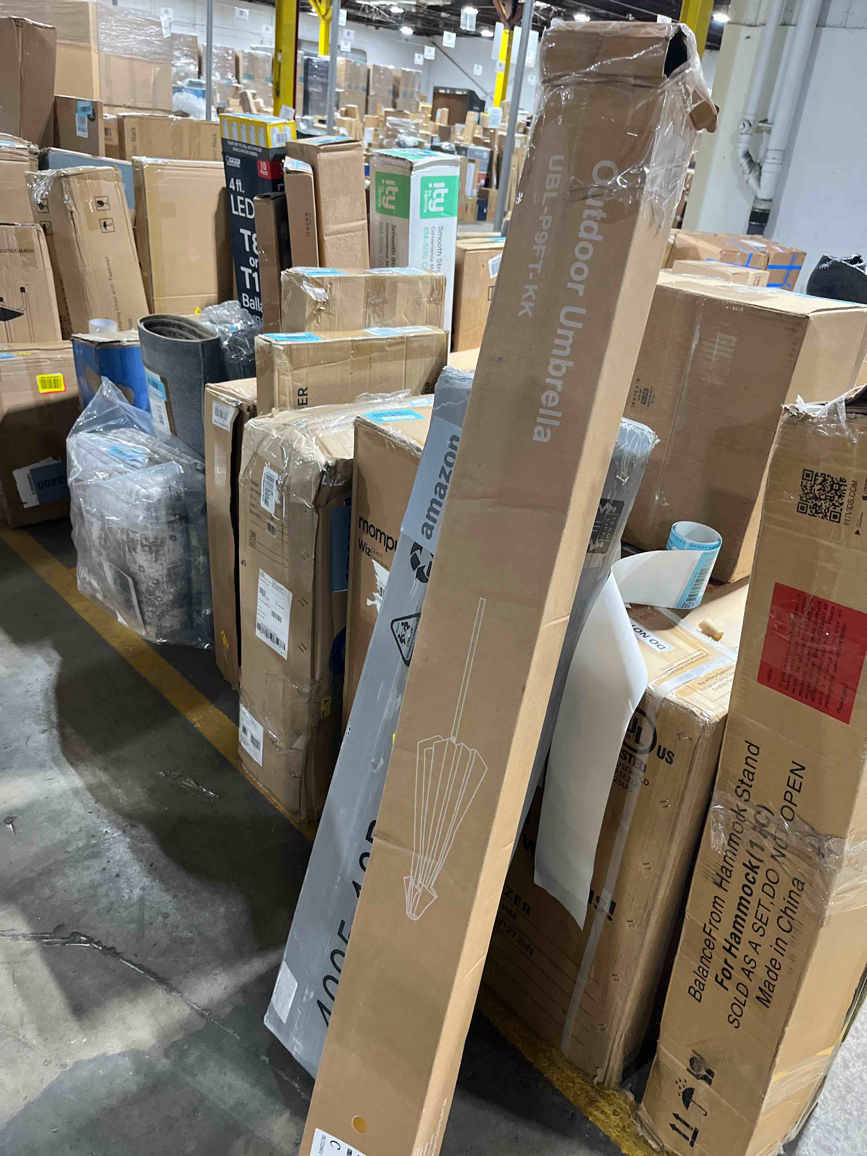 https://s3.amazonaws.com/lotting-images-prod/bidfta/BLU6191404_1715955646406.jpeg