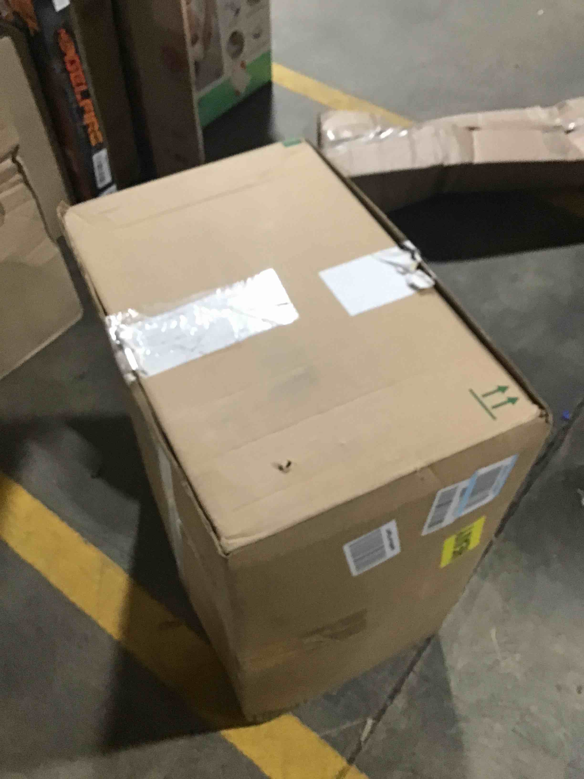 https://s3.amazonaws.com/lotting-images-prod/bidfta/BLU6191790_1716908477563.jpeg