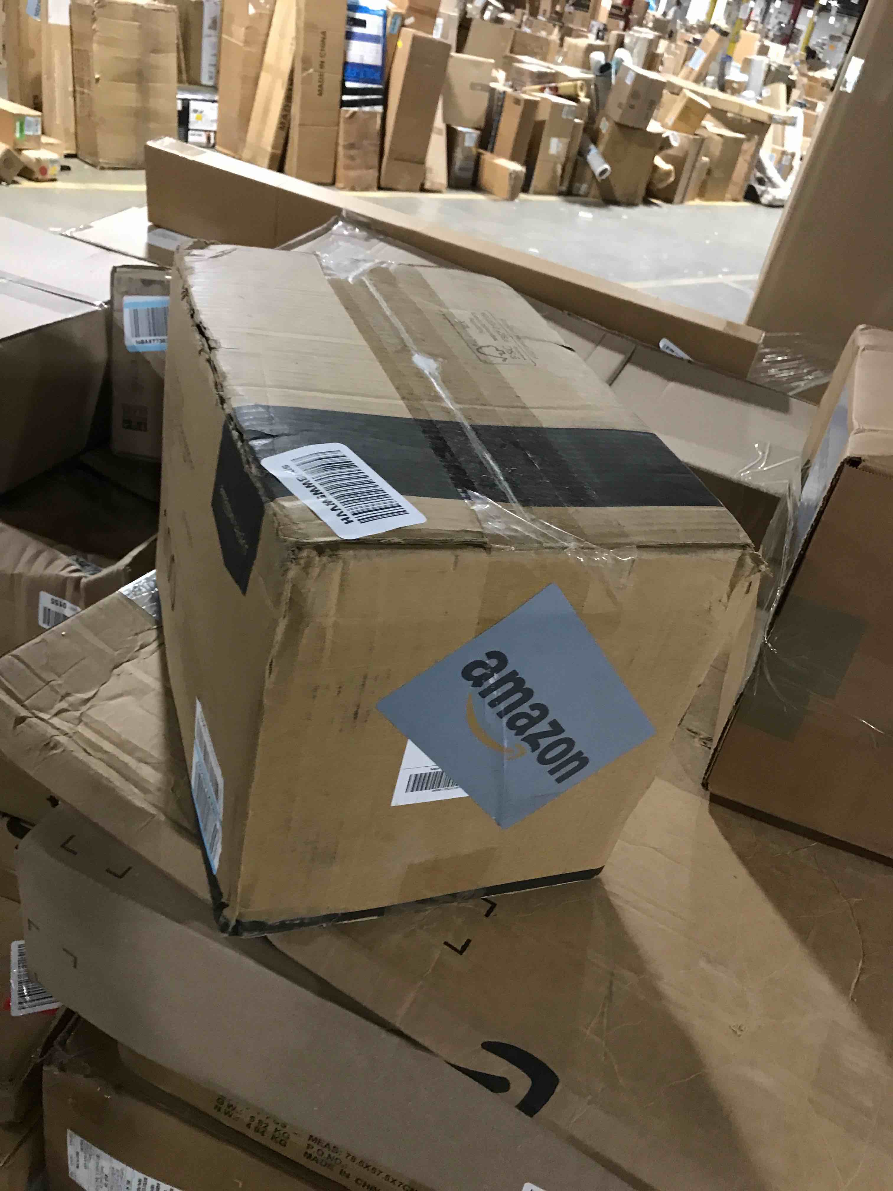 https://s3.amazonaws.com/lotting-images-prod/bidfta/BLU6192953_1715608514618.jpeg