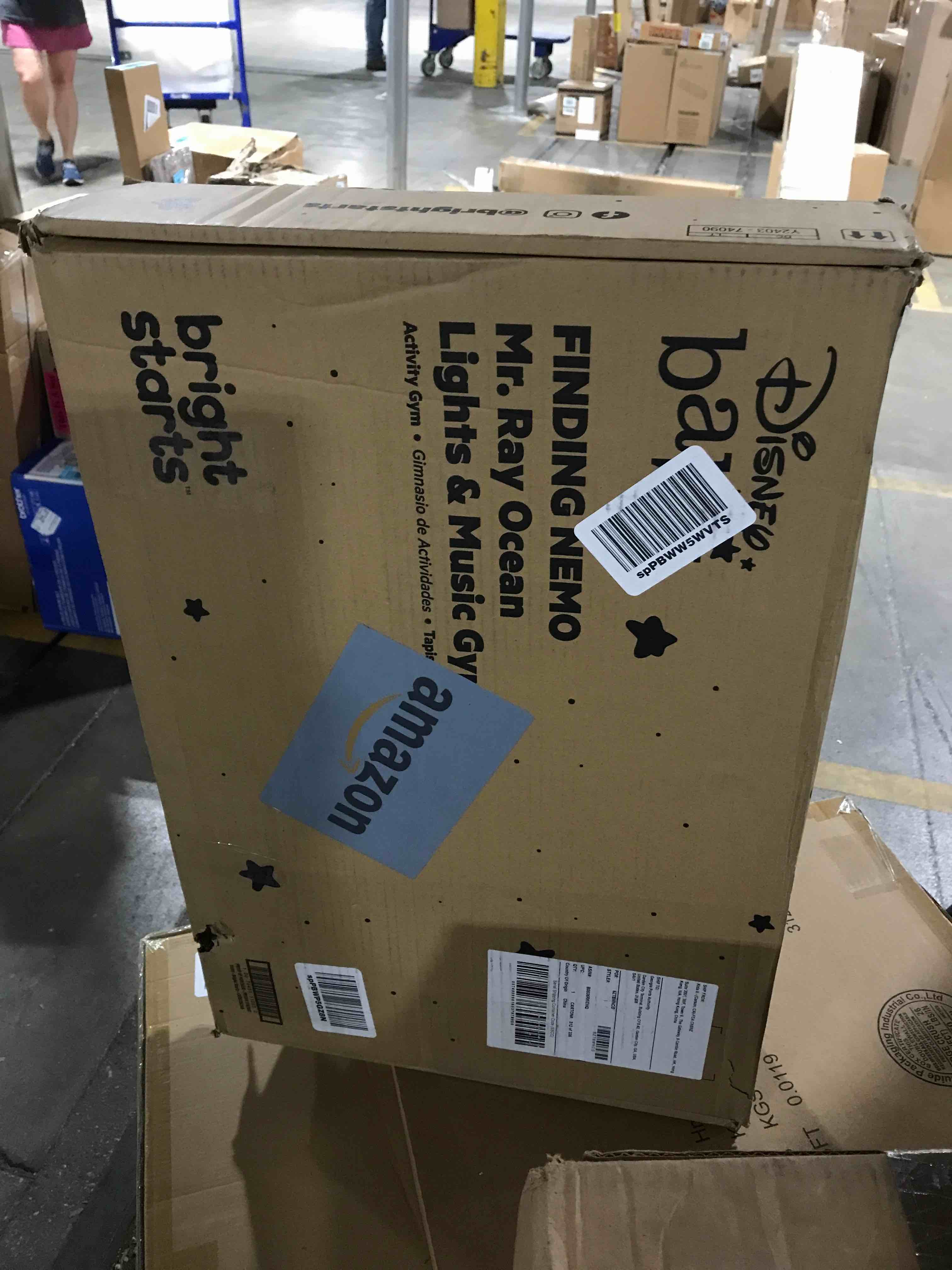 https://s3.amazonaws.com/lotting-images-prod/bidfta/BLU6192956_1715609164309.jpeg