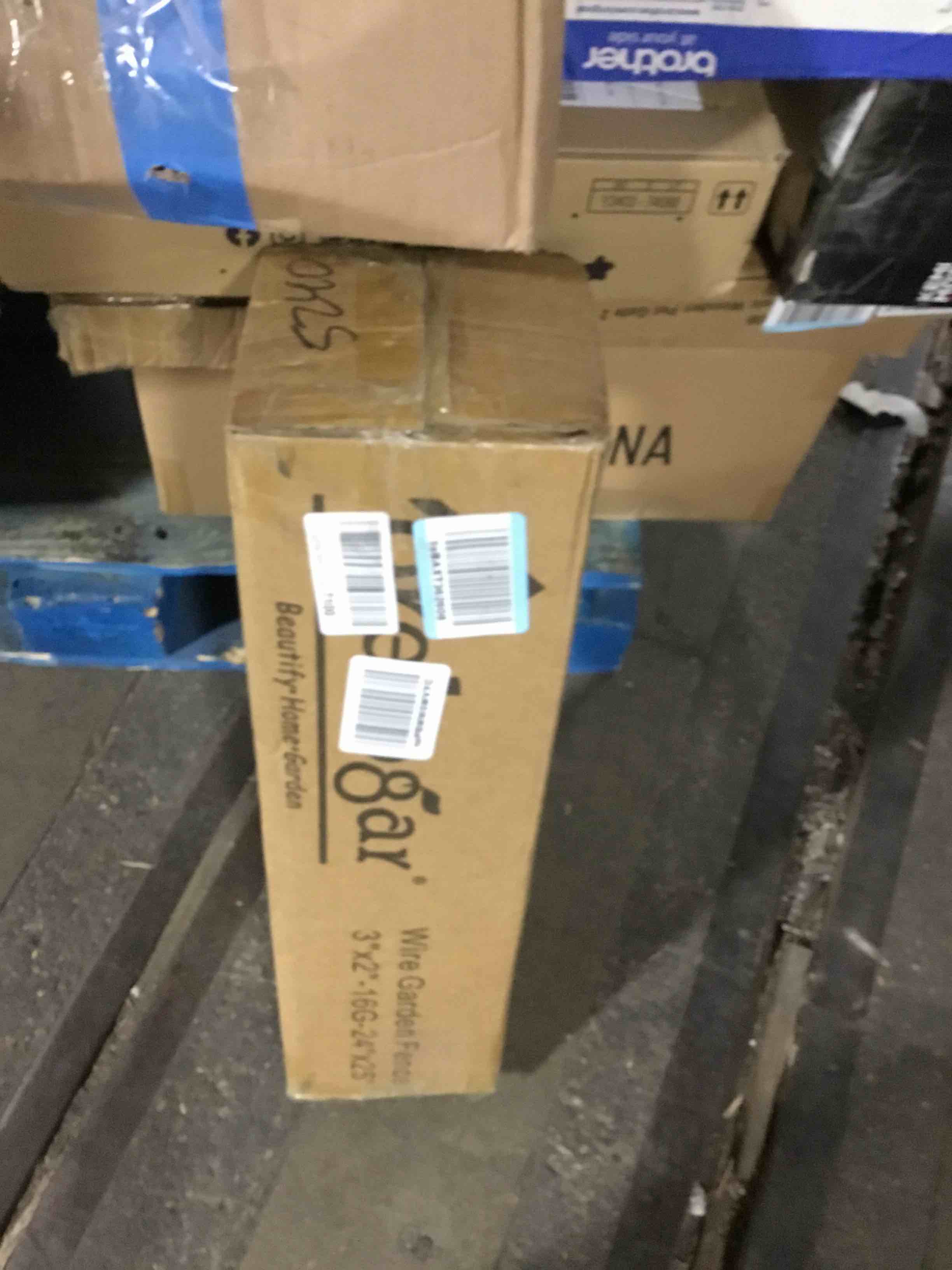 https://s3.amazonaws.com/lotting-images-prod/bidfta/BLU6193002_1715608055940.jpeg