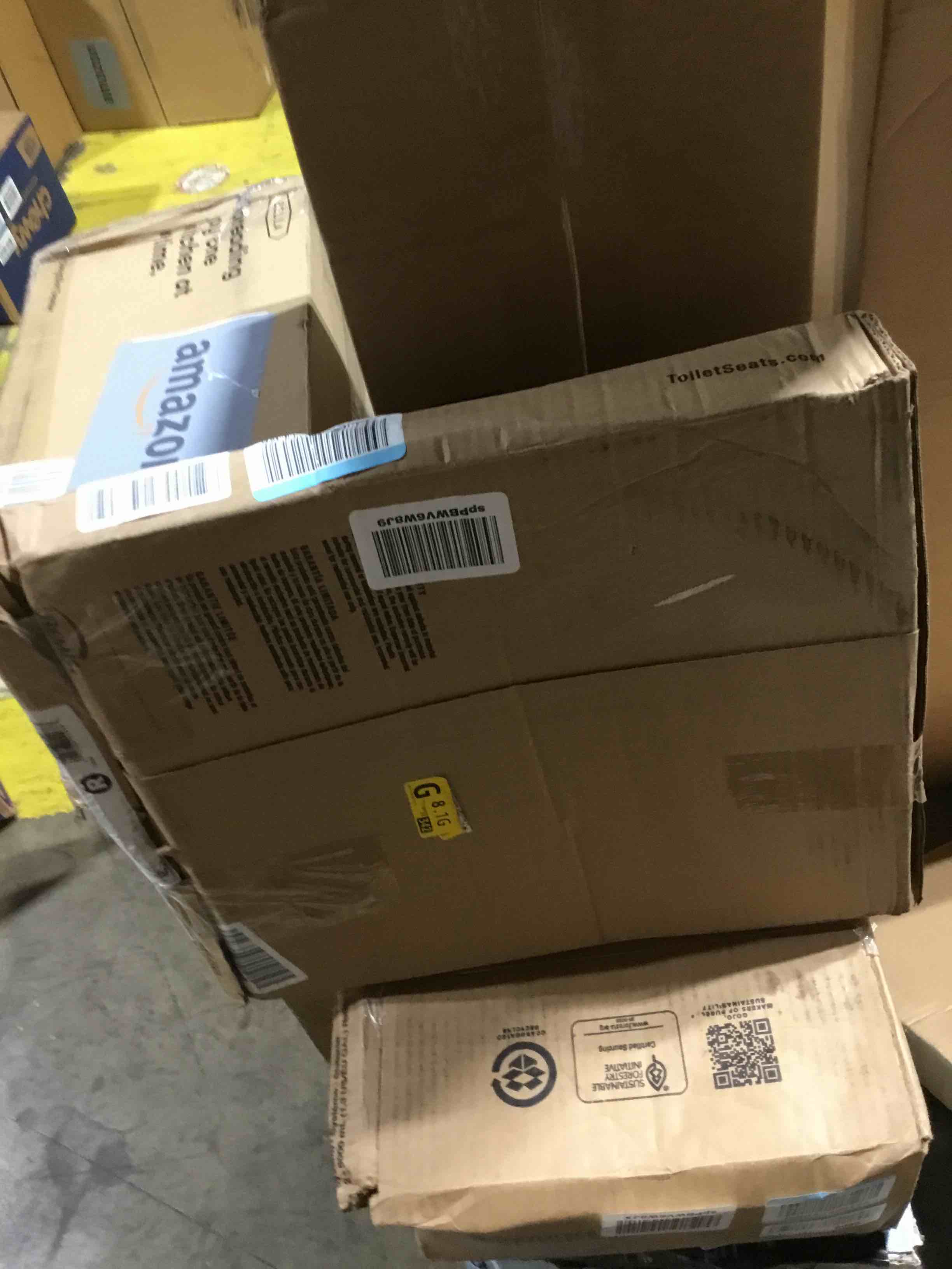 https://s3.amazonaws.com/lotting-images-prod/bidfta/BLU6195872_1714232443974.jpeg