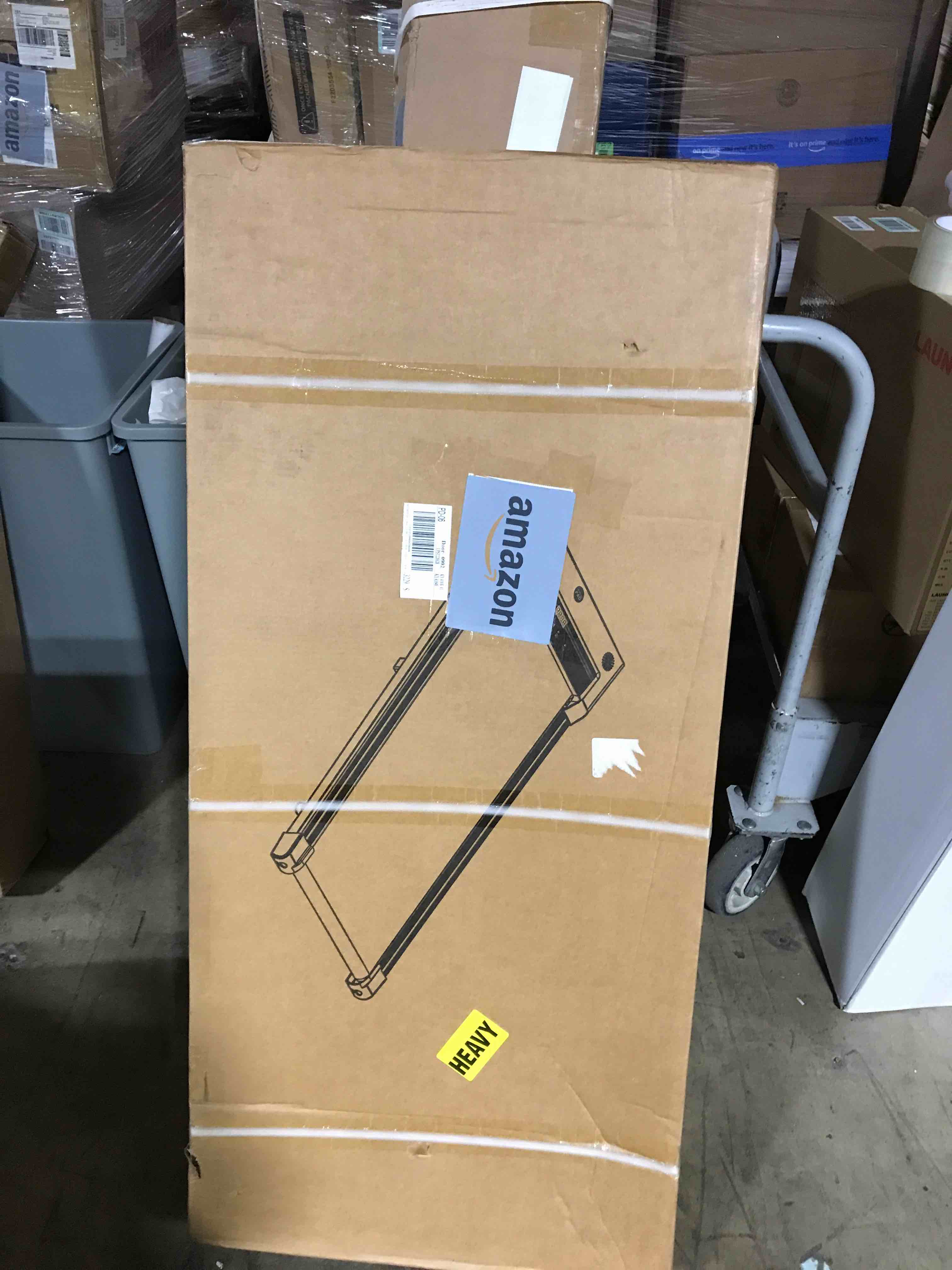https://s3.amazonaws.com/lotting-images-prod/bidfta/BLU6196291_1714587943526.jpeg