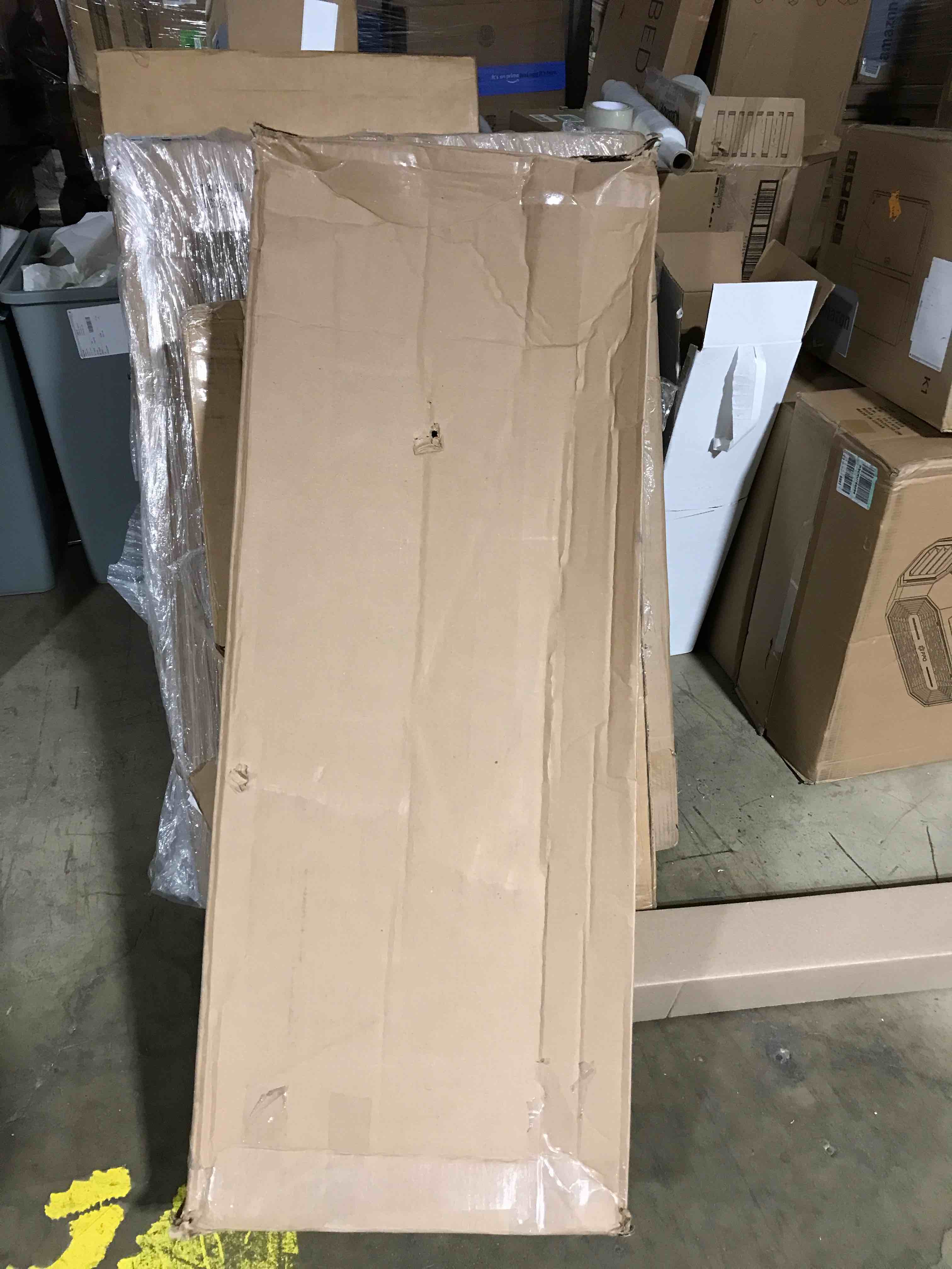 https://s3.amazonaws.com/lotting-images-prod/bidfta/BLU6196296_1714588103645.jpeg
