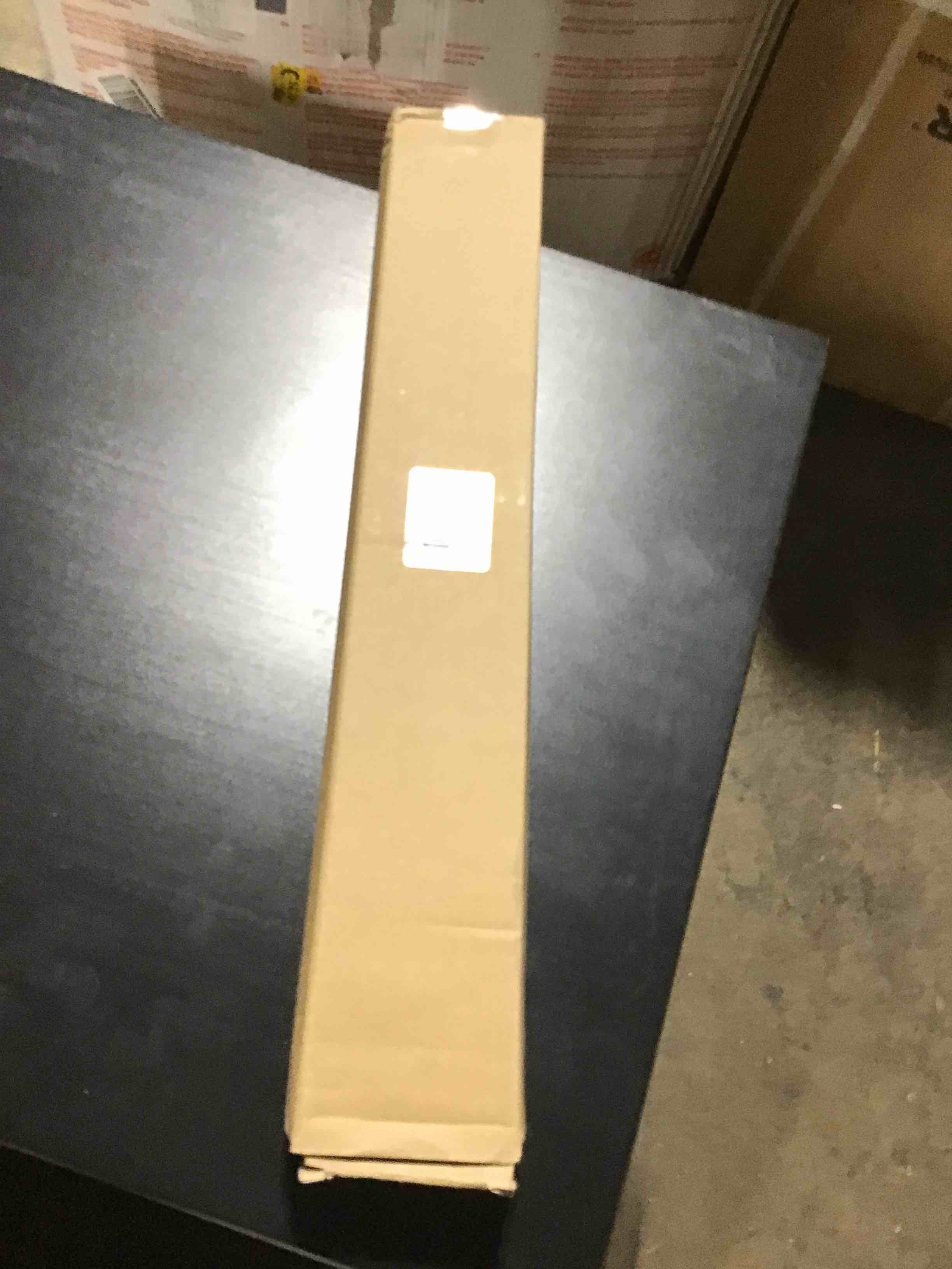 https://s3.amazonaws.com/lotting-images-prod/bidfta/BLU6197312_1715289036636.jpeg