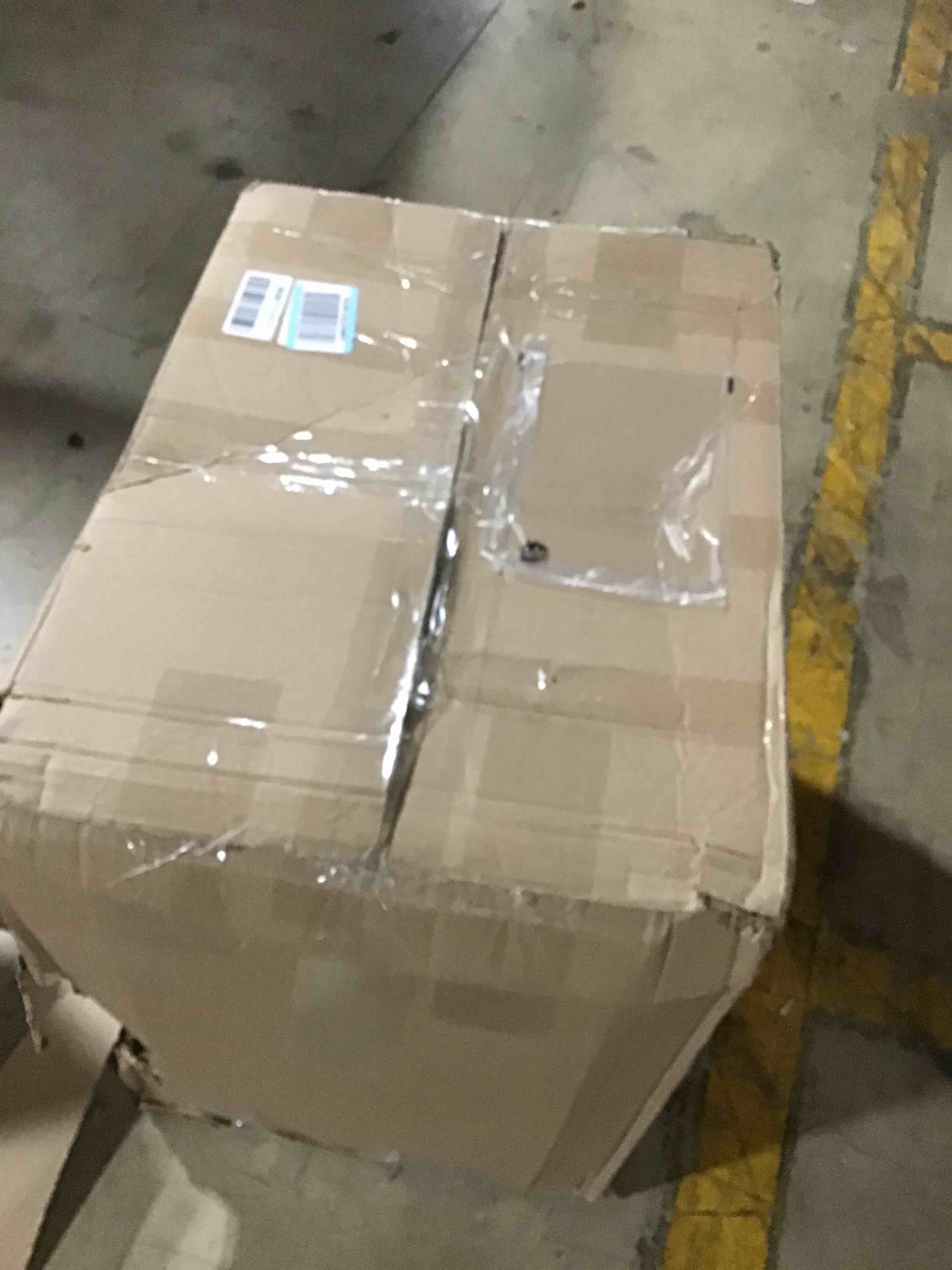 https://s3.amazonaws.com/lotting-images-prod/bidfta/BLU6199074_1714766498883.jpeg