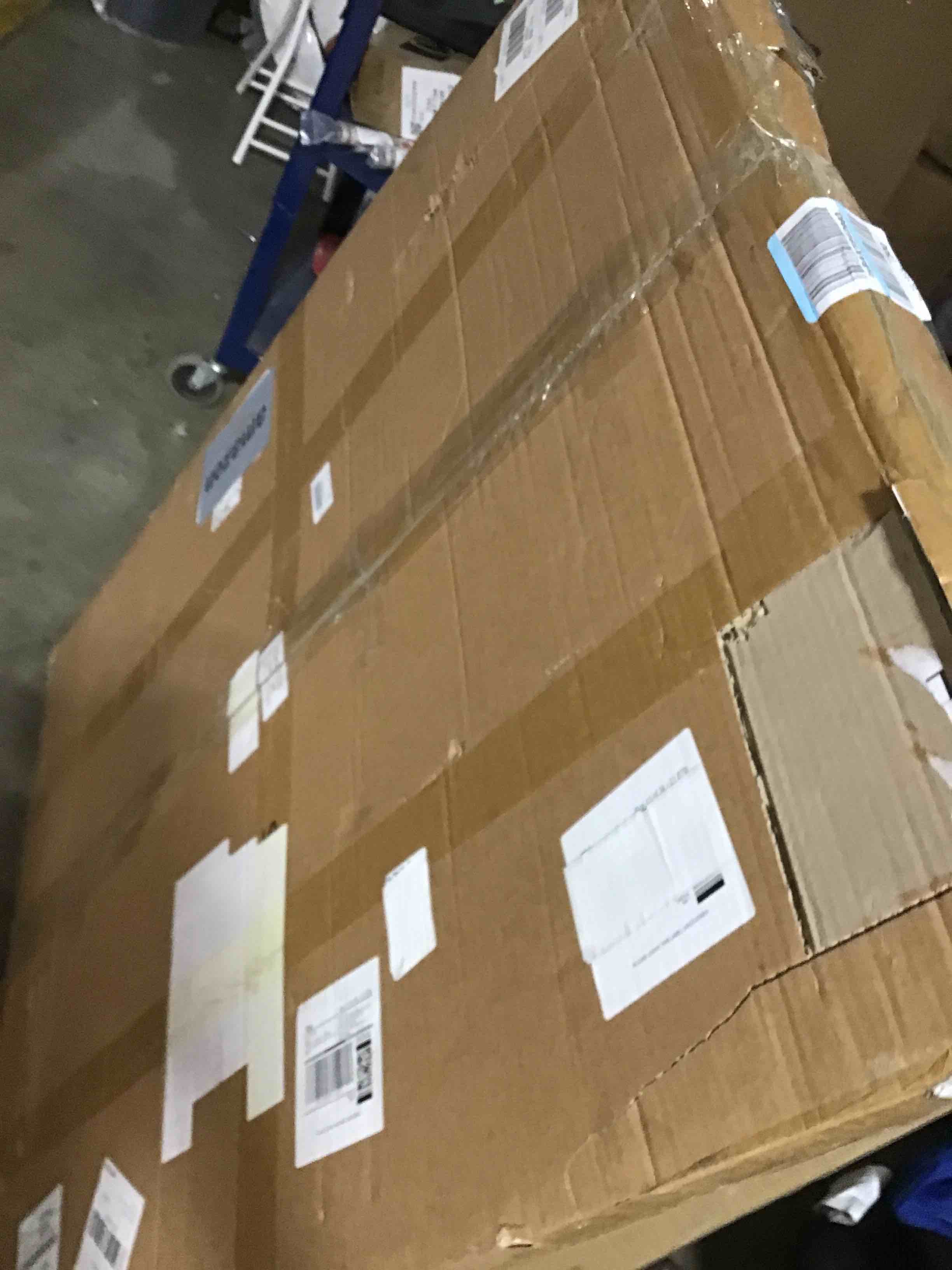 https://s3.amazonaws.com/lotting-images-prod/bidfta/BLU6199101_1714759107001.jpeg