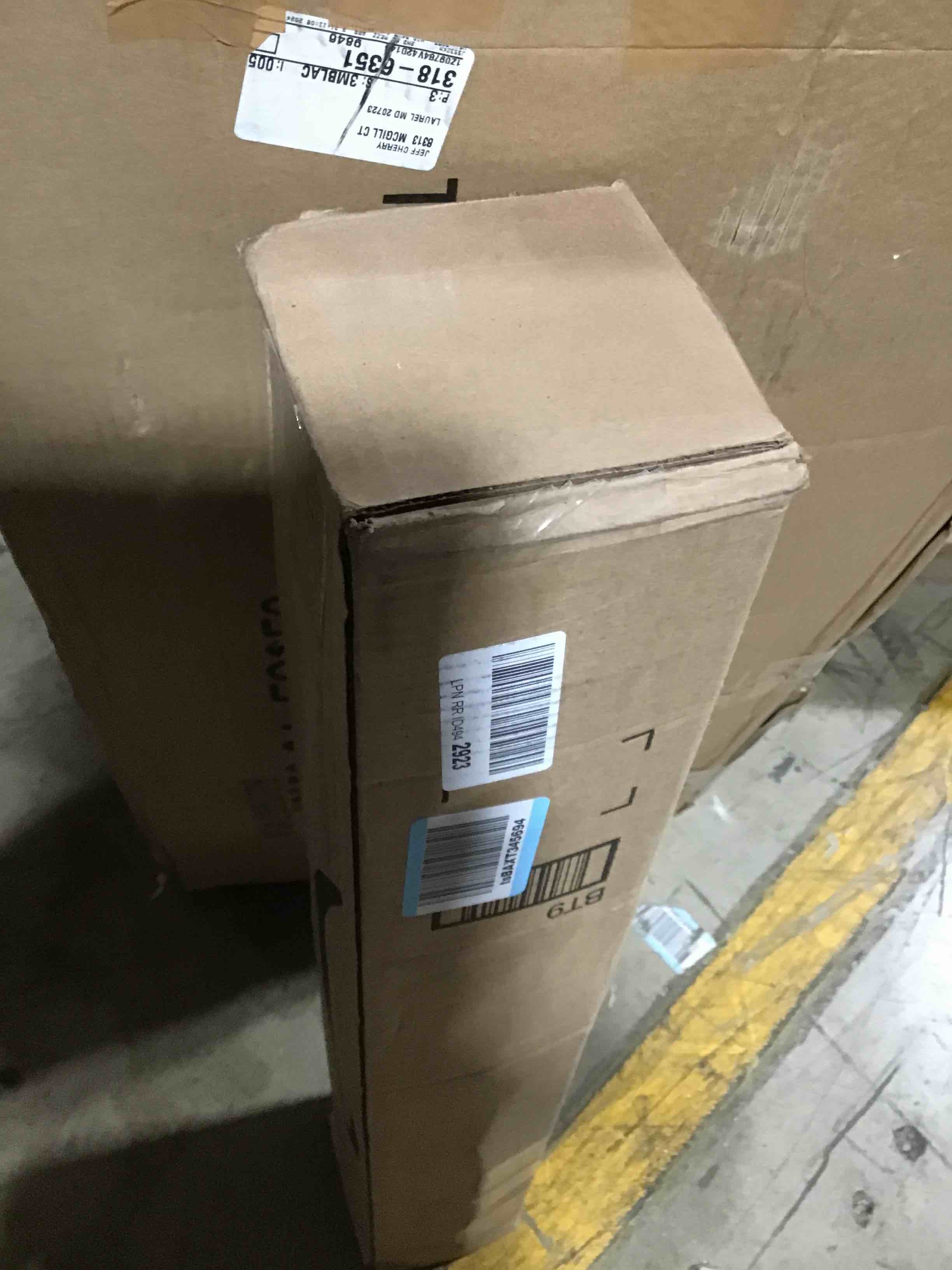 https://s3.amazonaws.com/lotting-images-prod/bidfta/BLU6199109_1714757992784.jpeg