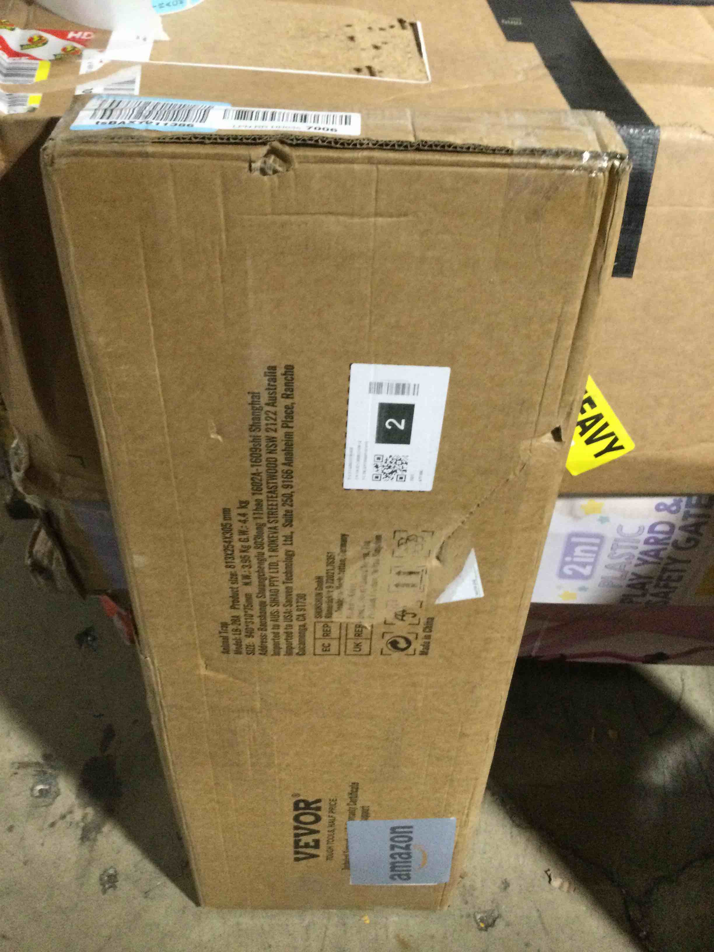 https://s3.amazonaws.com/lotting-images-prod/bidfta/BLU6199114_1714758268318.jpeg