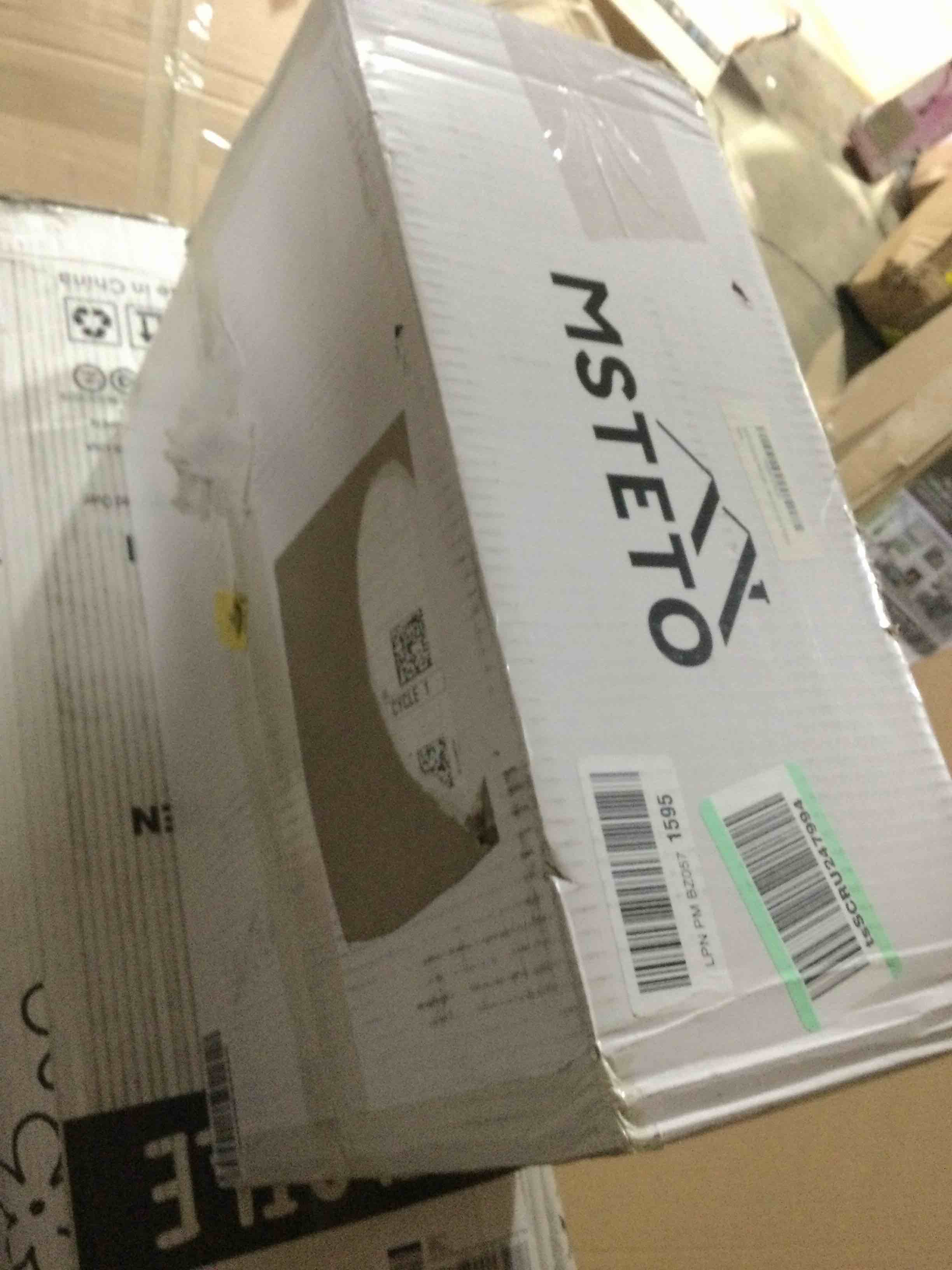 https://s3.amazonaws.com/lotting-images-prod/bidfta/BLU6199130_1714767912217.jpeg