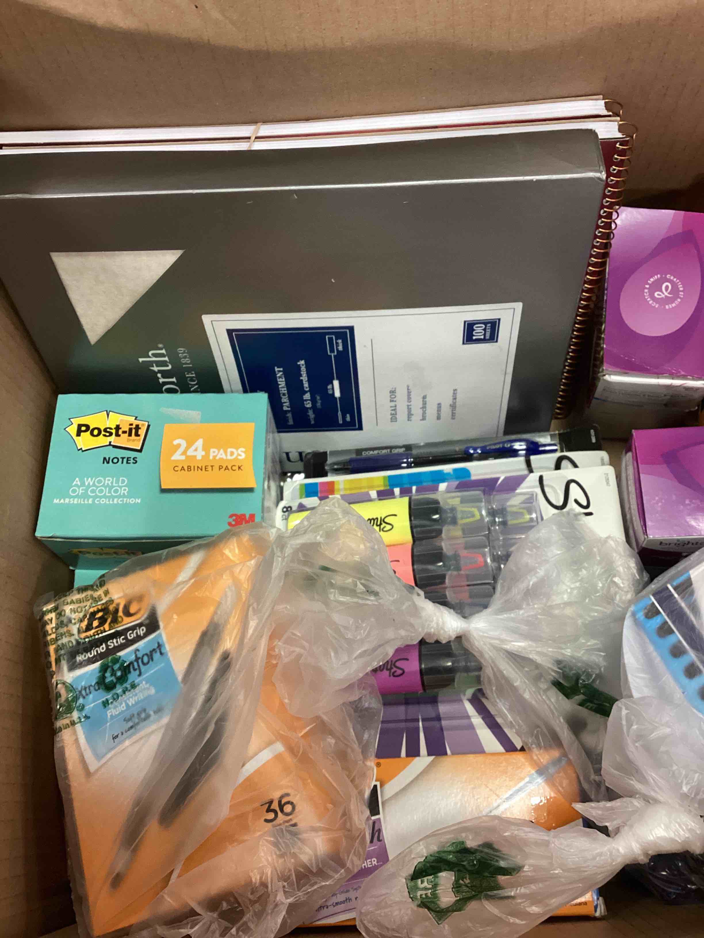 https://s3.amazonaws.com/lotting-images-prod/bidfta/BLU6206236_1713788435893.jpeg