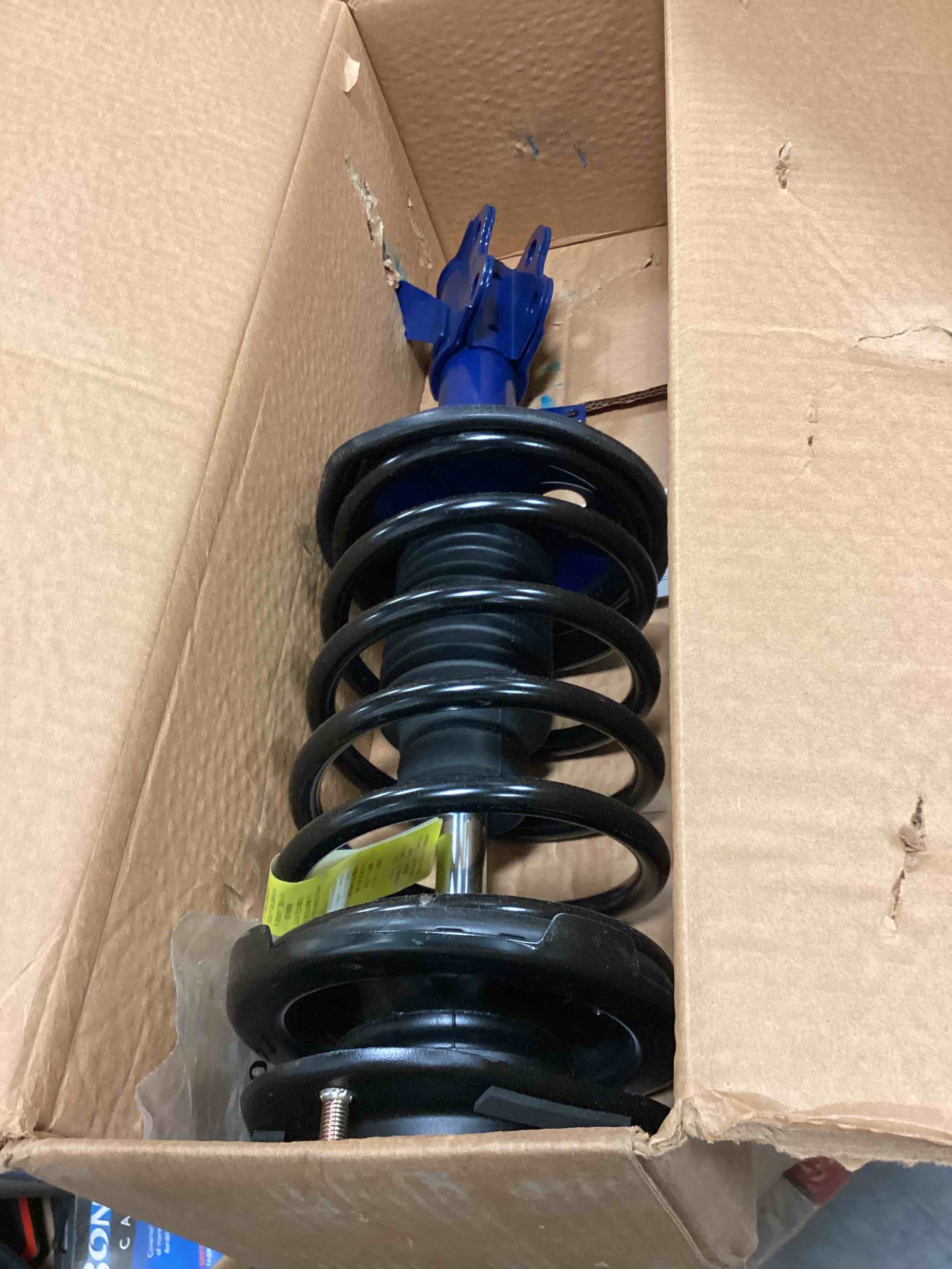 https://s3.amazonaws.com/lotting-images-prod/bidfta/BLU6207444_1711743266172.jpeg