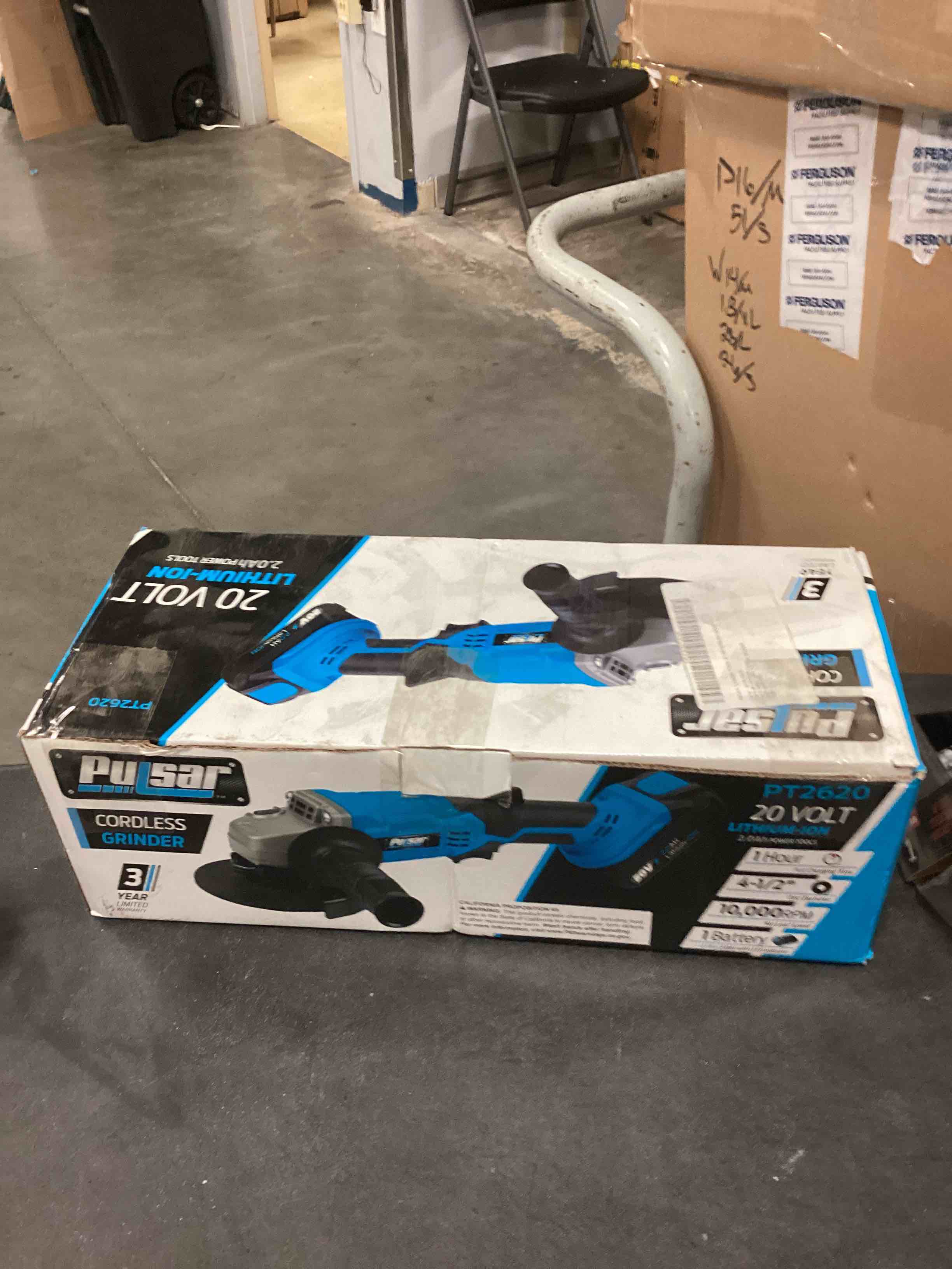 https://s3.amazonaws.com/lotting-images-prod/bidfta/BLU6207458_1711978178788.jpeg
