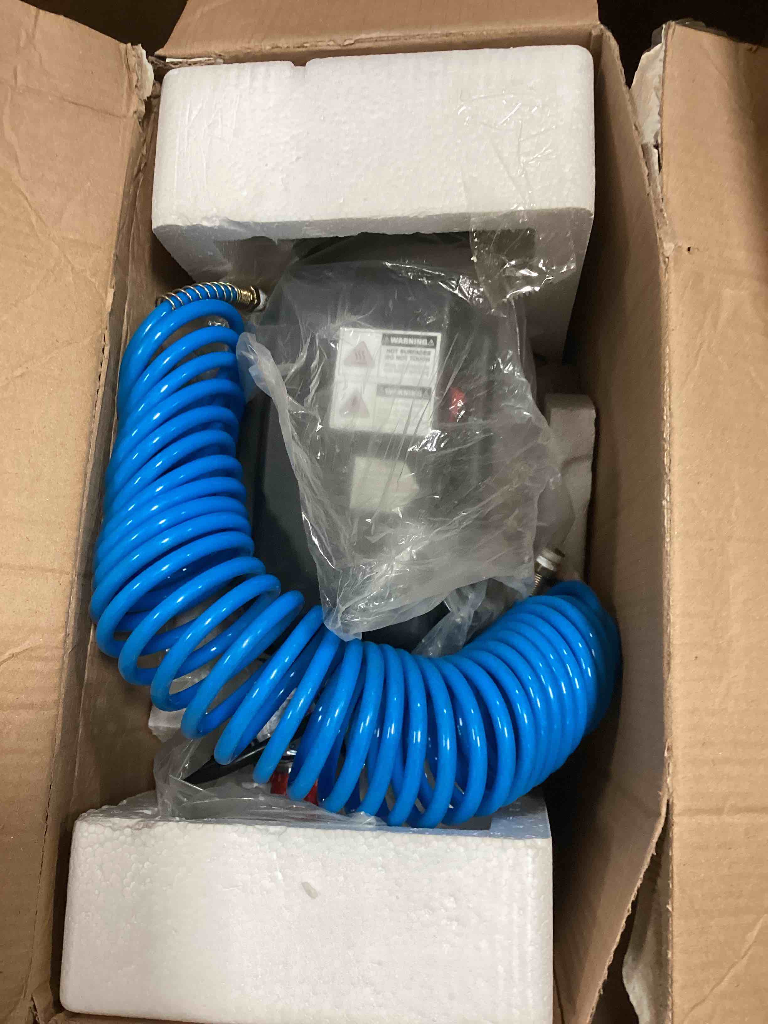 https://s3.amazonaws.com/lotting-images-prod/bidfta/BLU6207500_1711996472664.jpeg