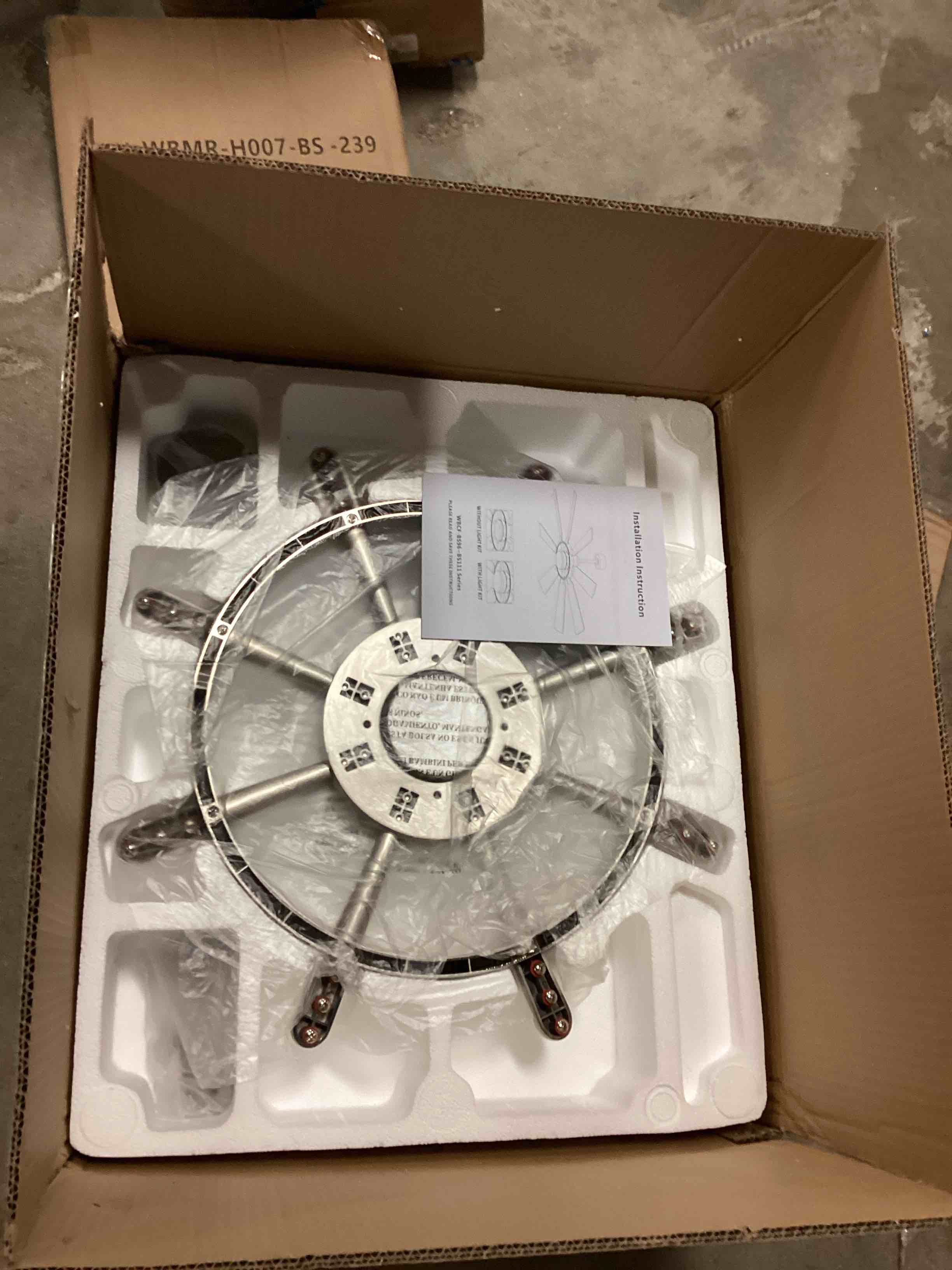 https://s3.amazonaws.com/lotting-images-prod/bidfta/BLU6209254_1713903731881.jpeg