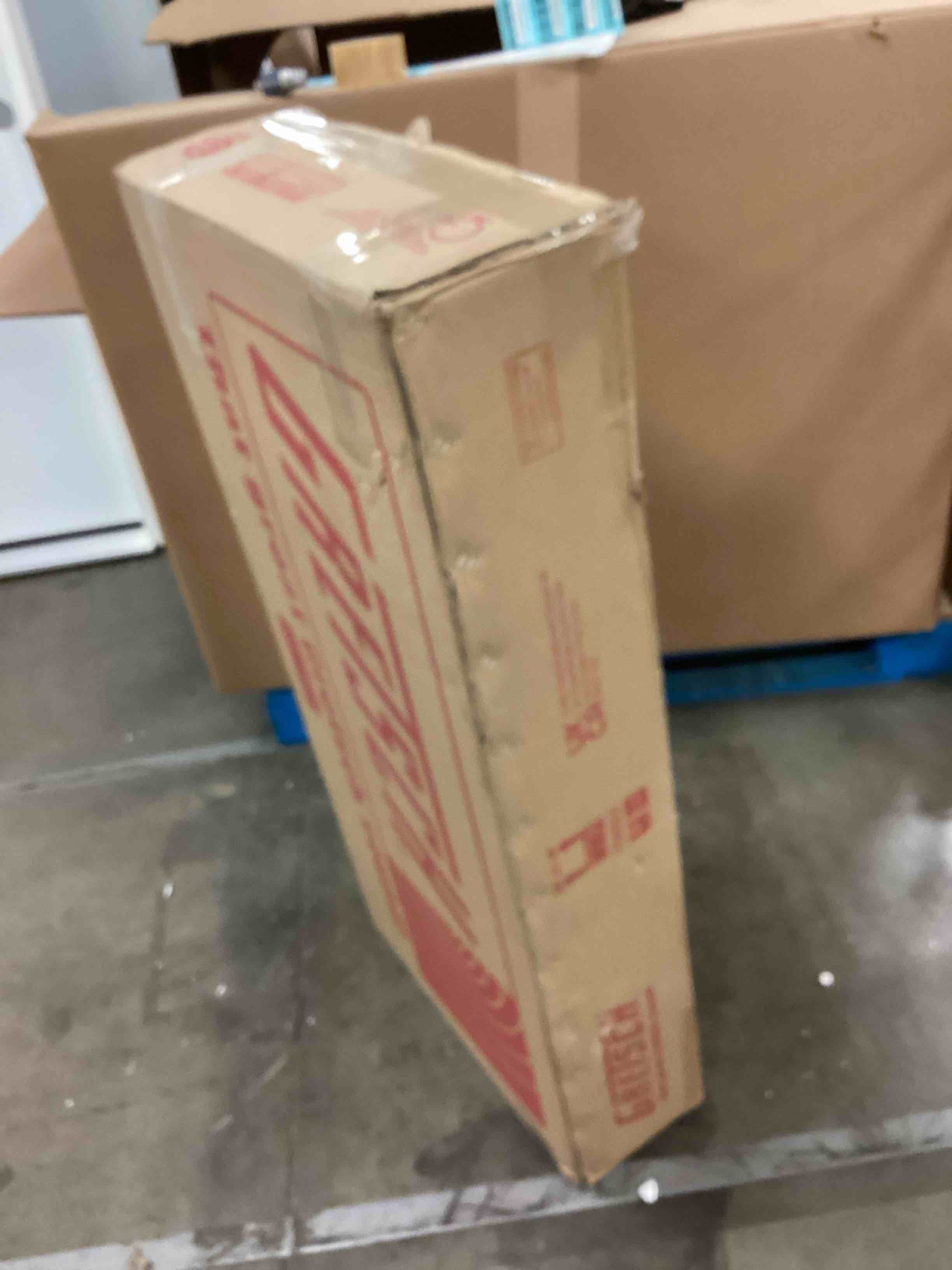https://s3.amazonaws.com/lotting-images-prod/bidfta/BLU6209338_1713984360277.jpeg