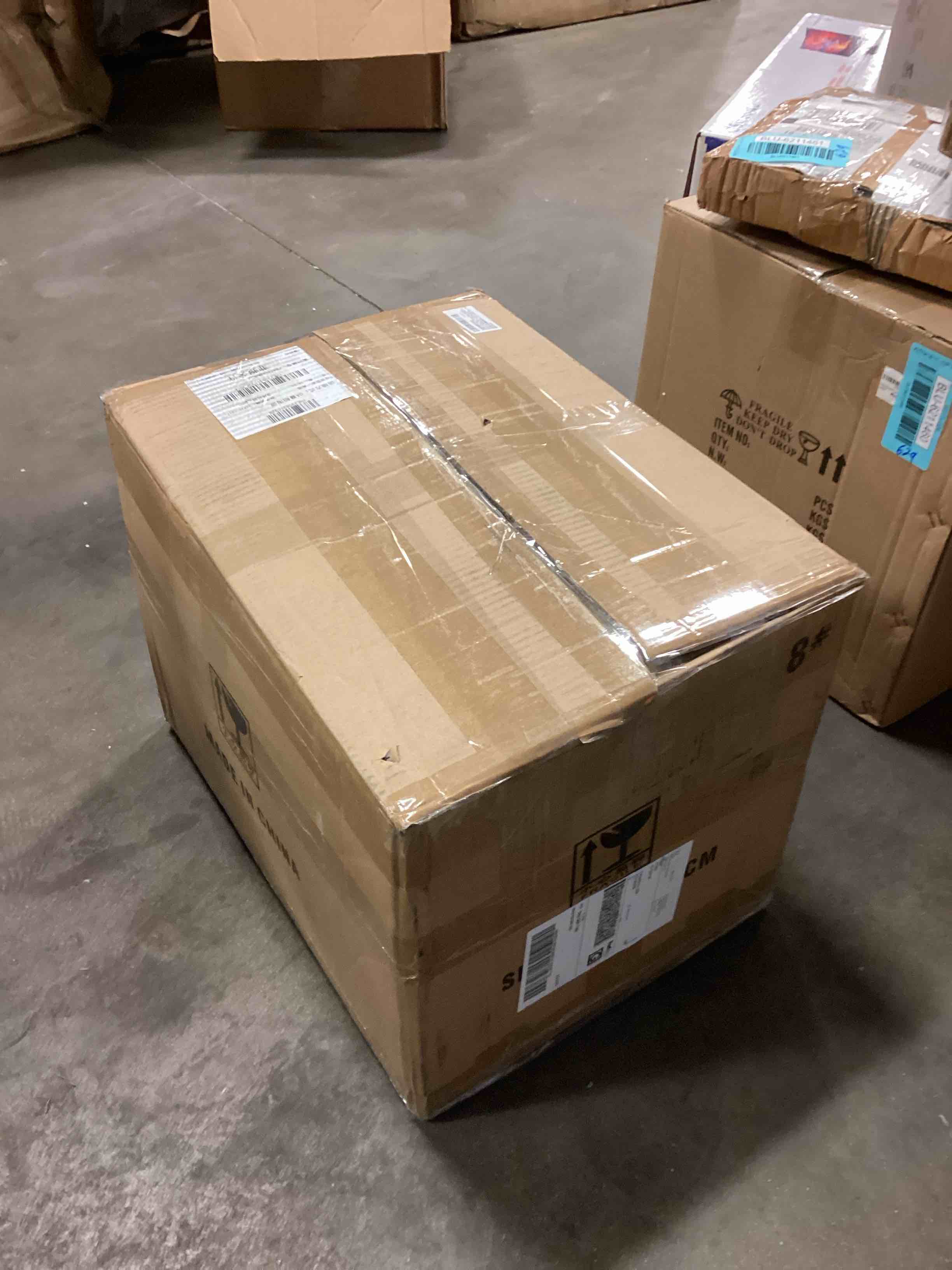 https://s3.amazonaws.com/lotting-images-prod/bidfta/BLU6211468_1713879073265.jpeg