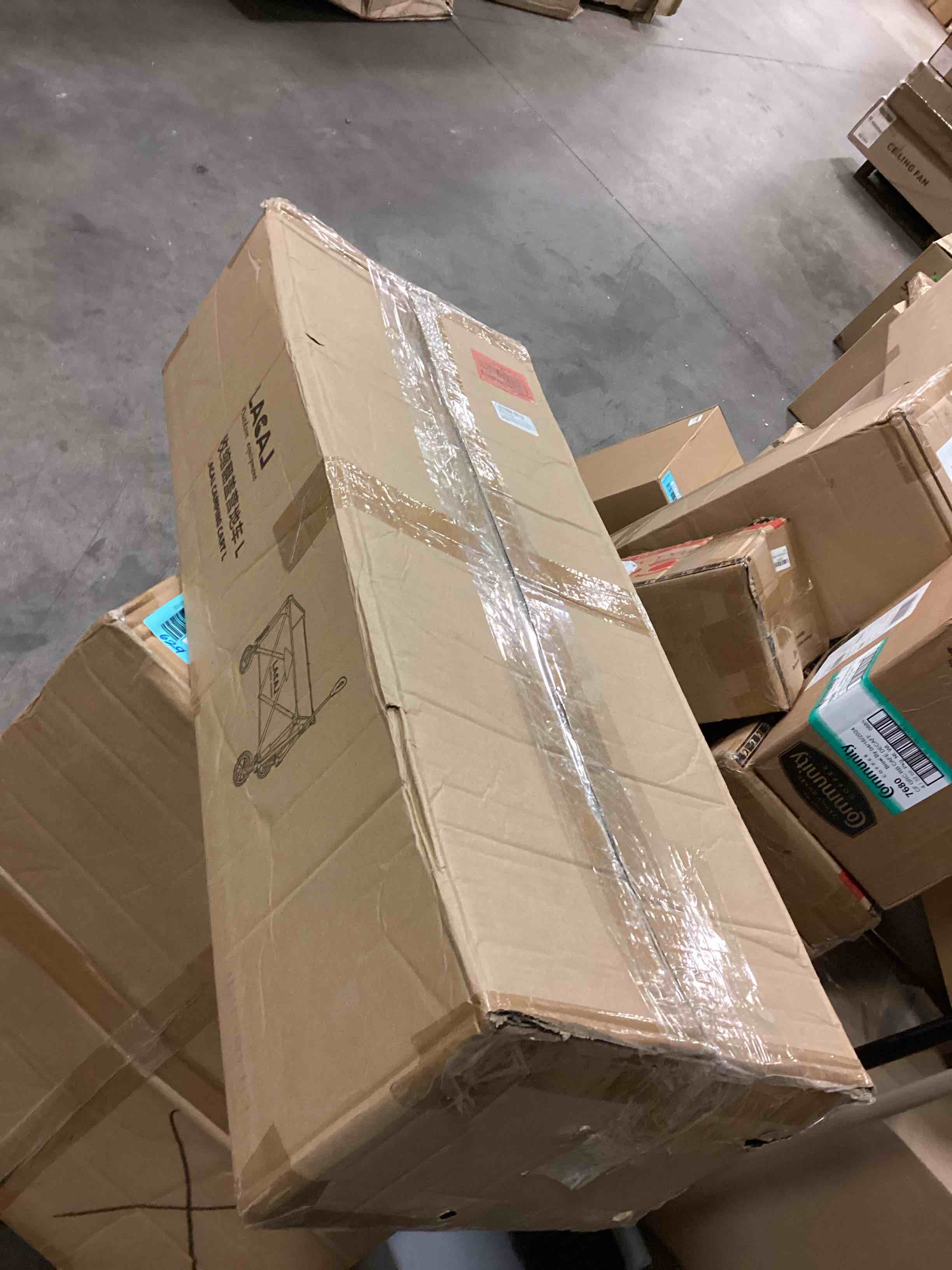 https://s3.amazonaws.com/lotting-images-prod/bidfta/BLU6211530_1713897077401.jpeg