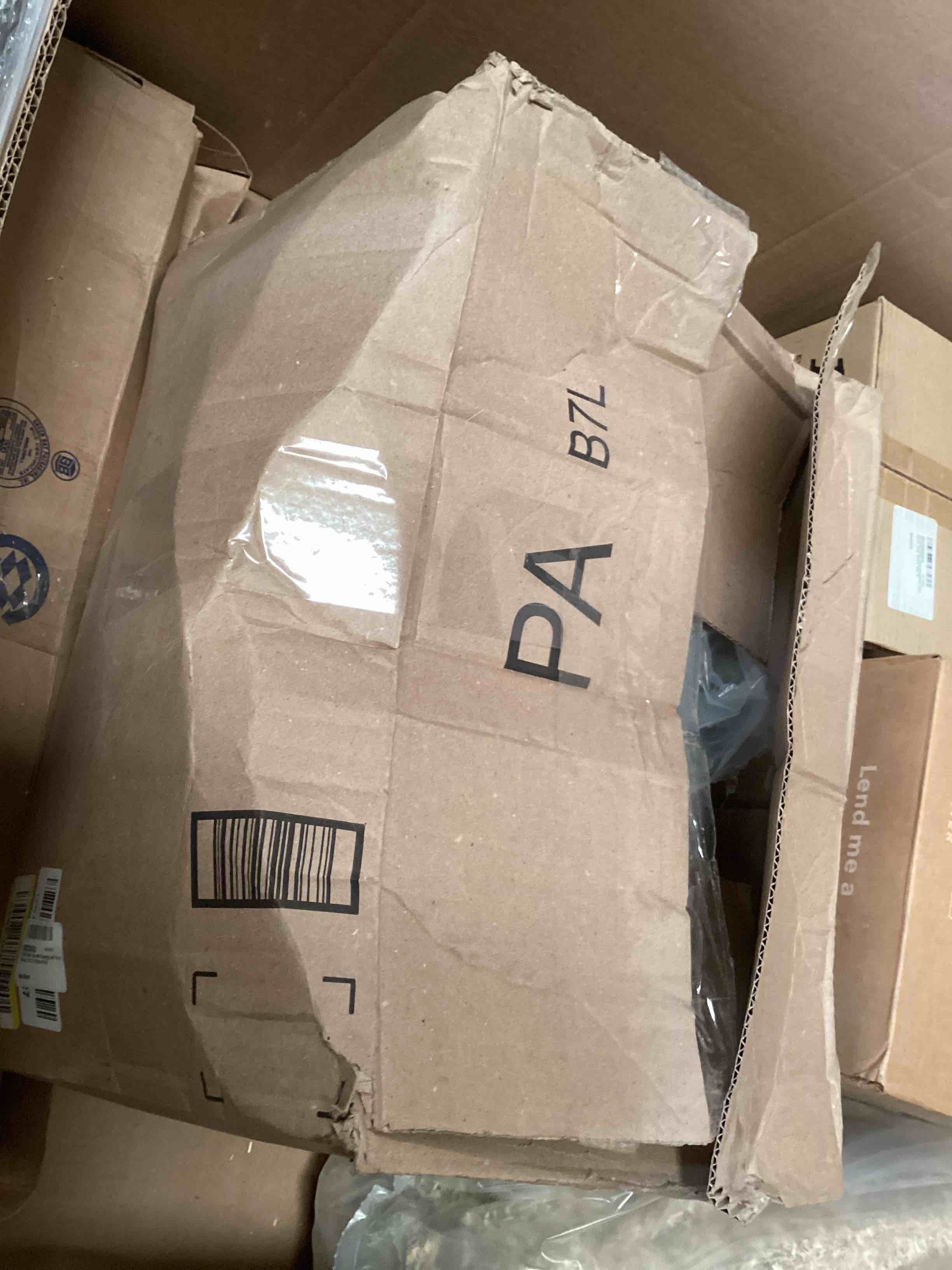 https://s3.amazonaws.com/lotting-images-prod/bidfta/BLU6229441_1718122866750.jpeg