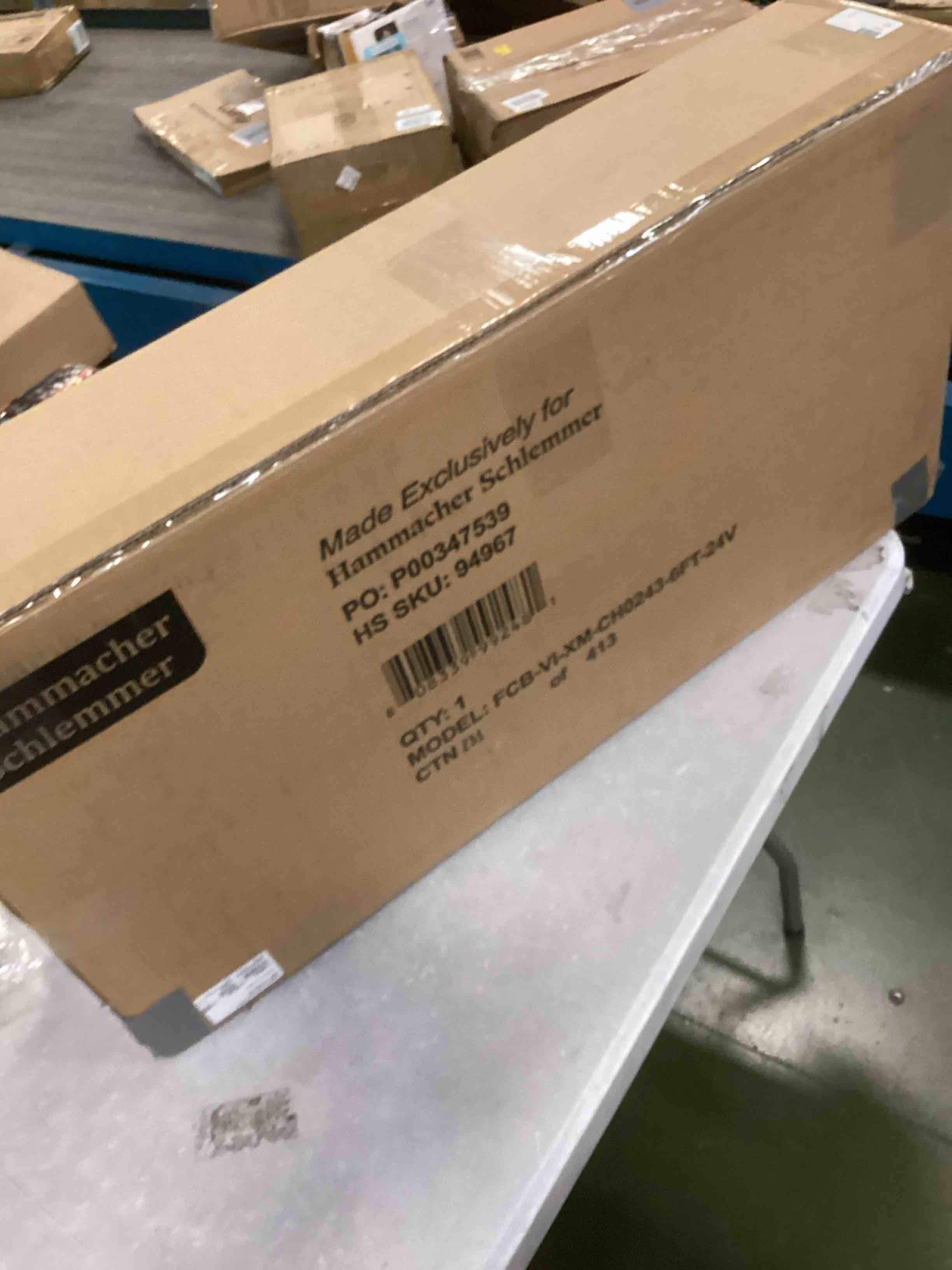 https://s3.amazonaws.com/lotting-images-prod/bidfta/BLU6248142_1713875092147.jpeg