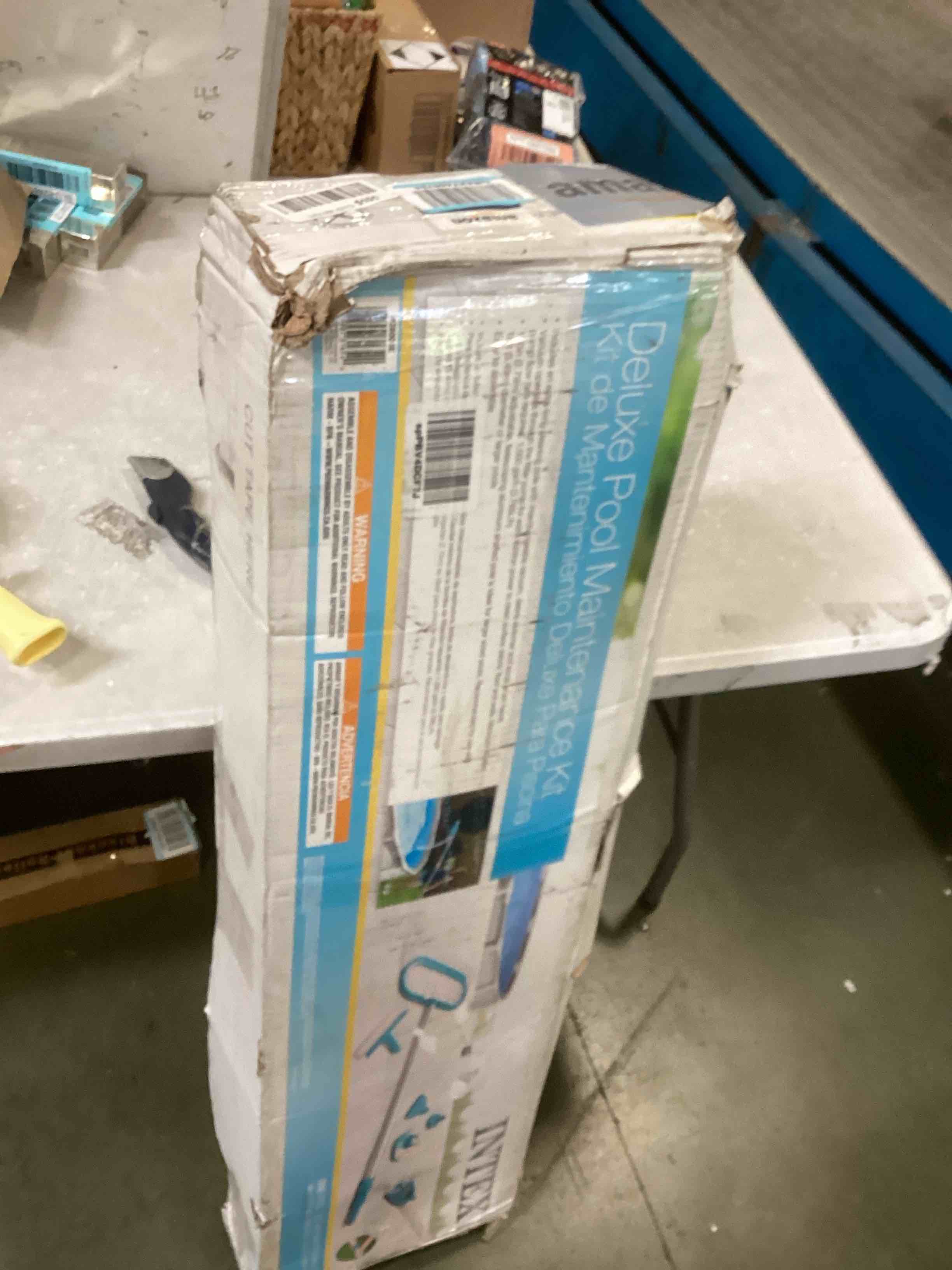 https://s3.amazonaws.com/lotting-images-prod/bidfta/BLU6248200_1713885585545.jpeg