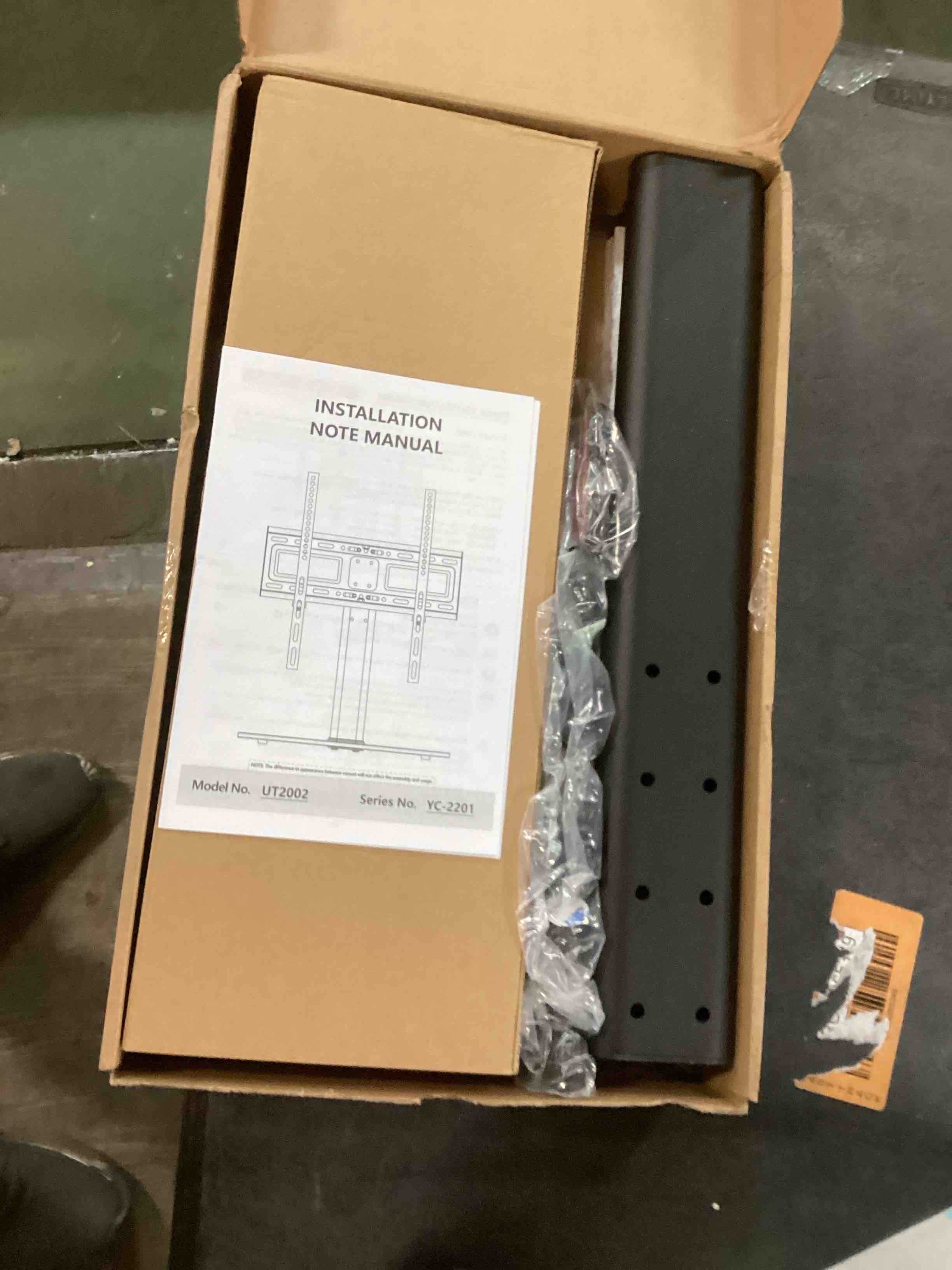 https://s3.amazonaws.com/lotting-images-prod/bidfta/BLU6248665_1714048153713.jpeg