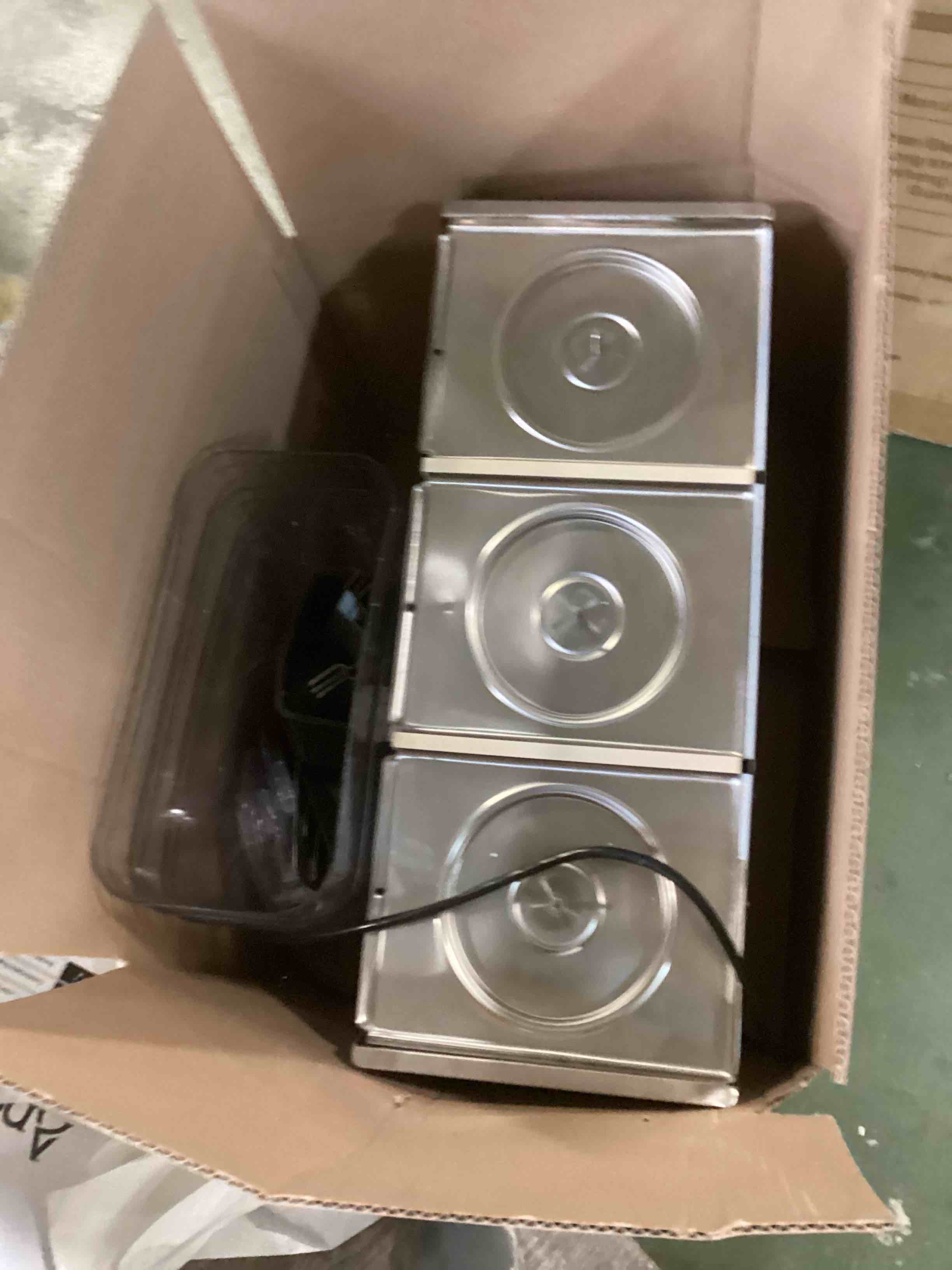 https://s3.amazonaws.com/lotting-images-prod/bidfta/BLU6248815_1714070016319.jpeg