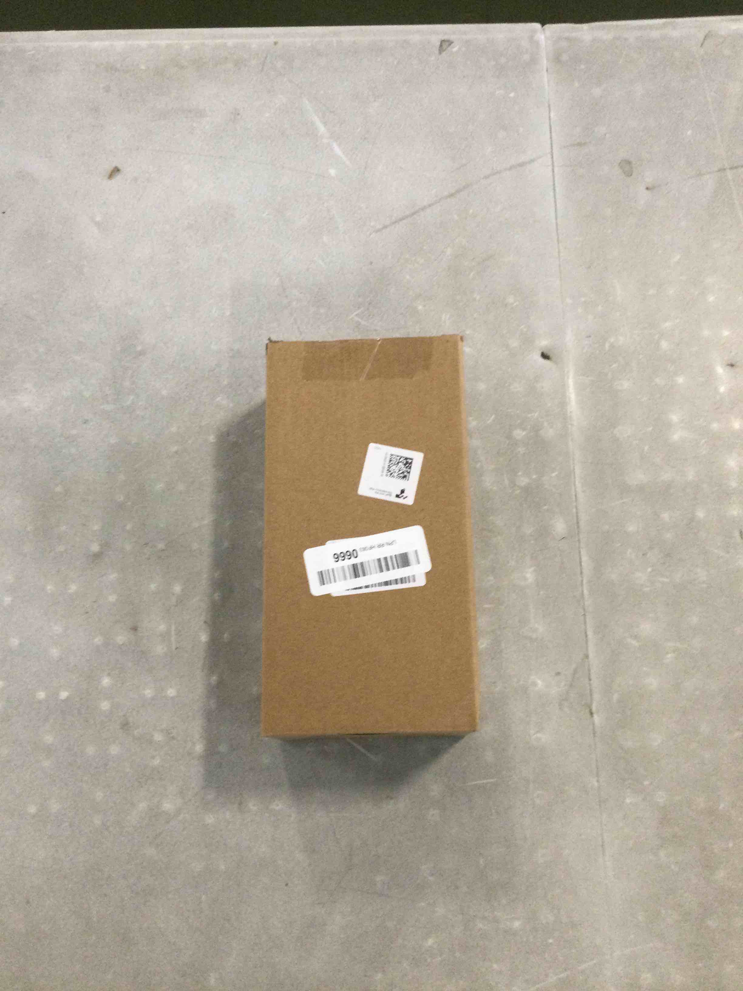 https://s3.amazonaws.com/lotting-images-prod/bidfta/BLU6250263_1714405957908.jpeg