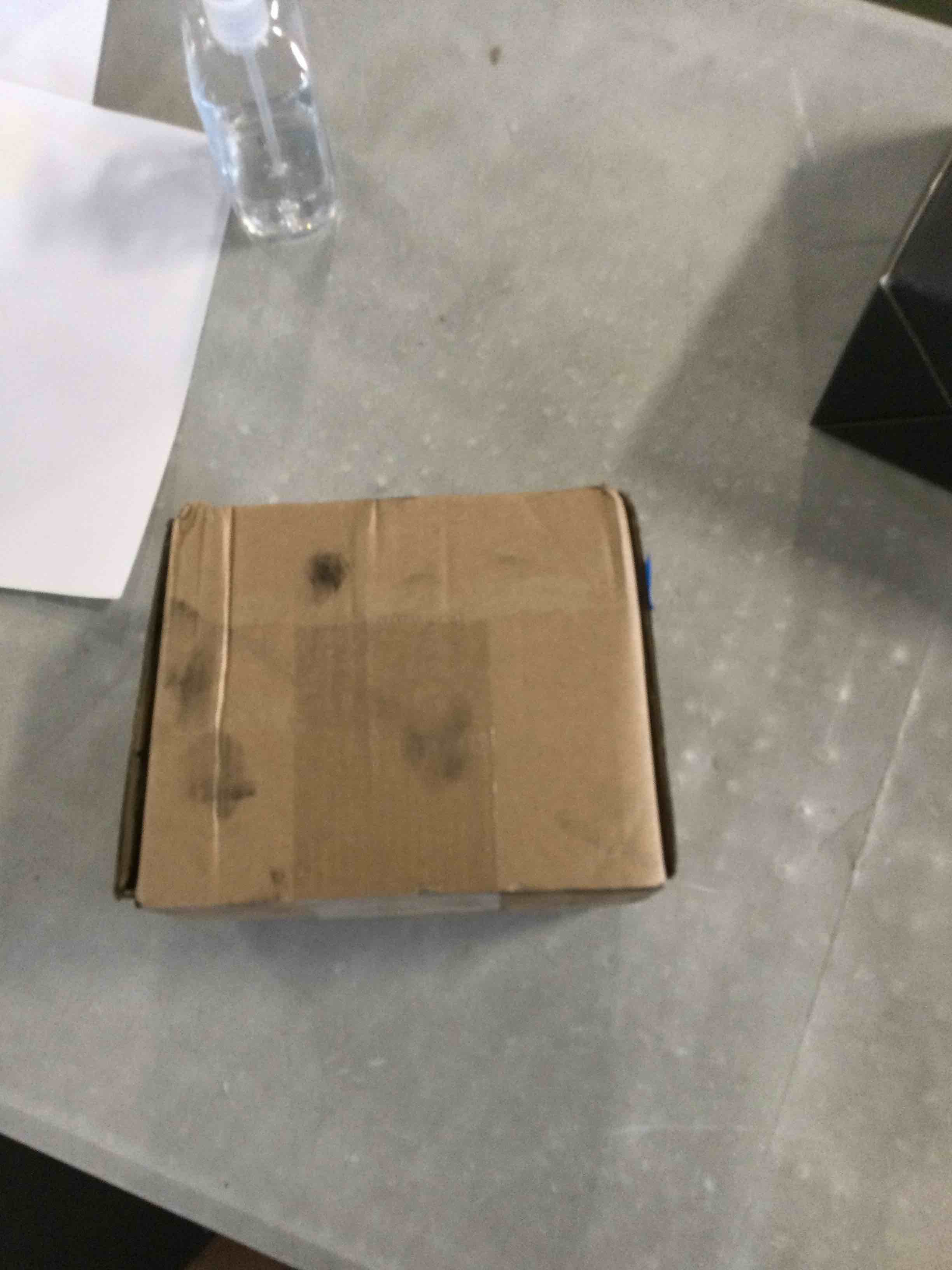 https://s3.amazonaws.com/lotting-images-prod/bidfta/BLU6250391_1714417252151.jpeg