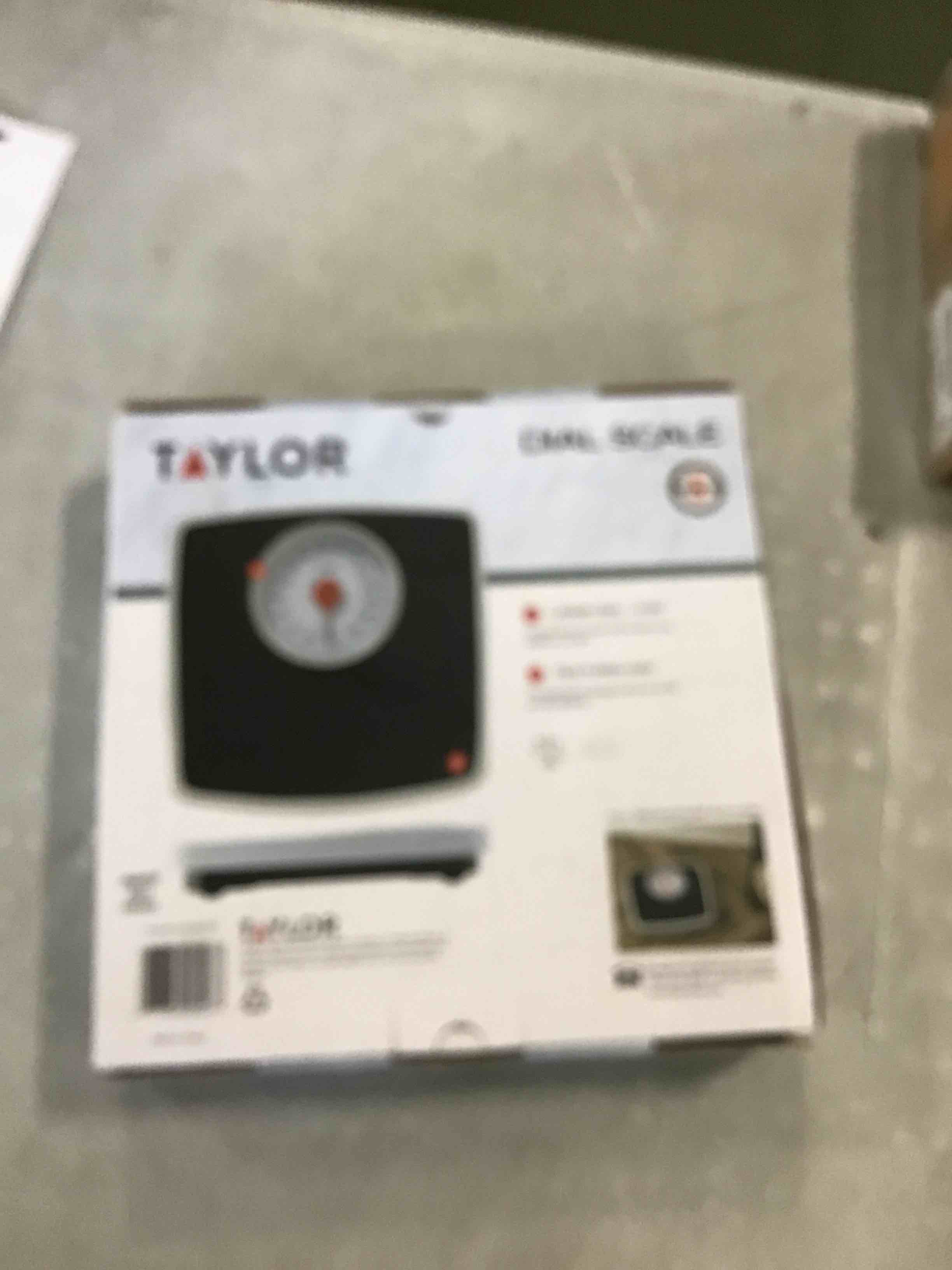 https://s3.amazonaws.com/lotting-images-prod/bidfta/BLU6250622_1714489235365.jpeg