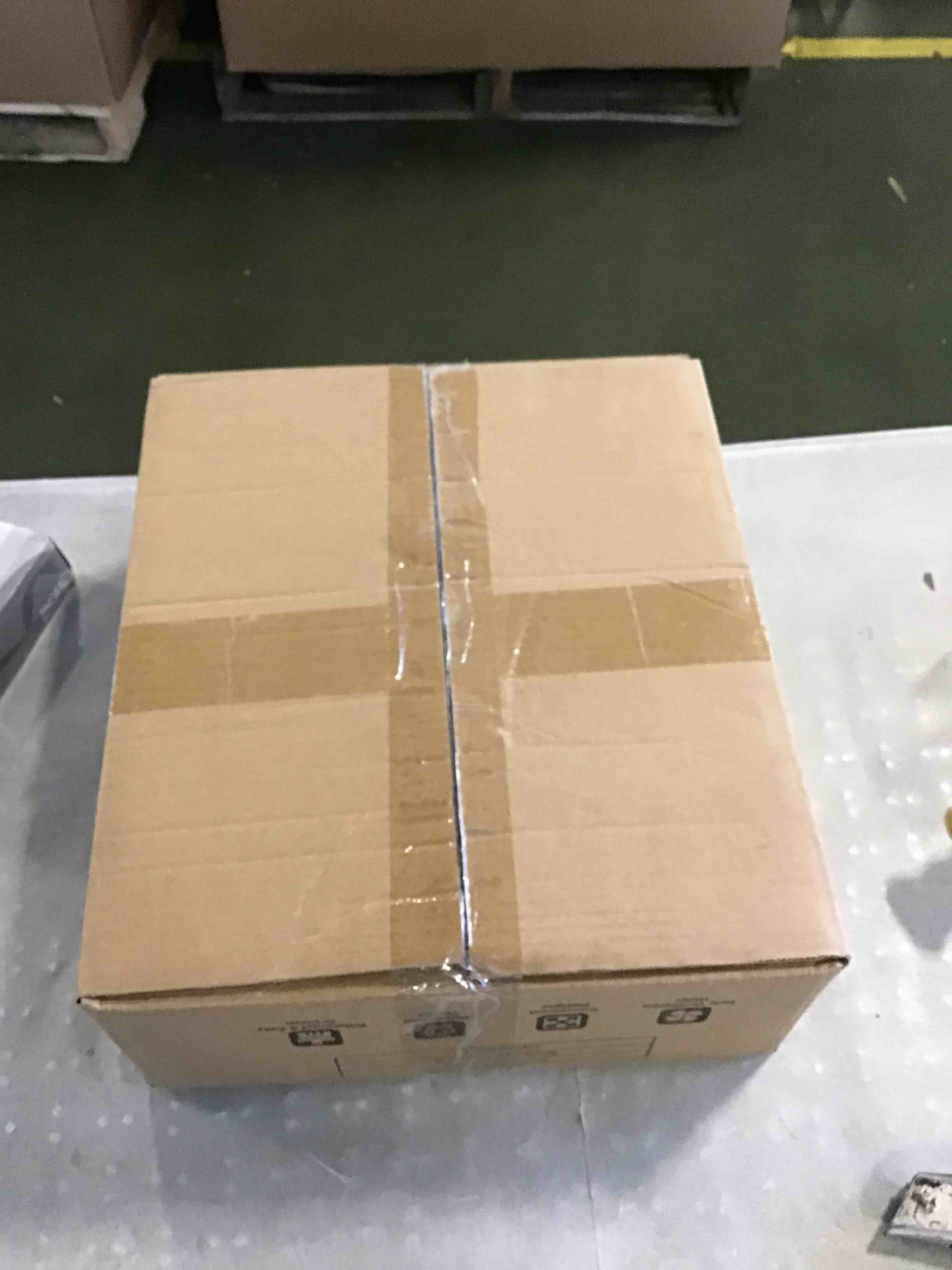 https://s3.amazonaws.com/lotting-images-prod/bidfta/BLU6250904_1714508053893.jpeg