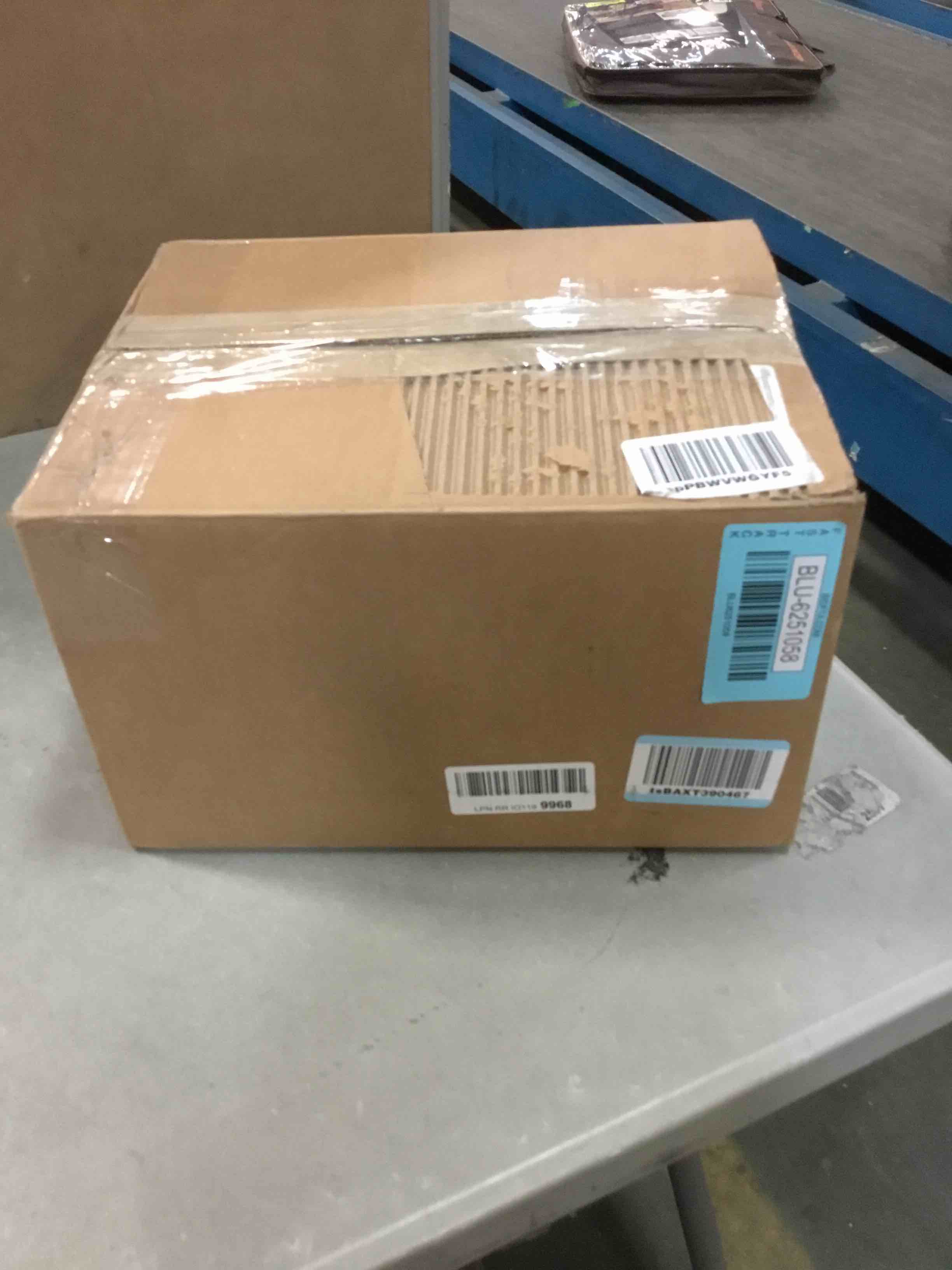 https://s3.amazonaws.com/lotting-images-prod/bidfta/BLU6251058_1713532996213.jpeg