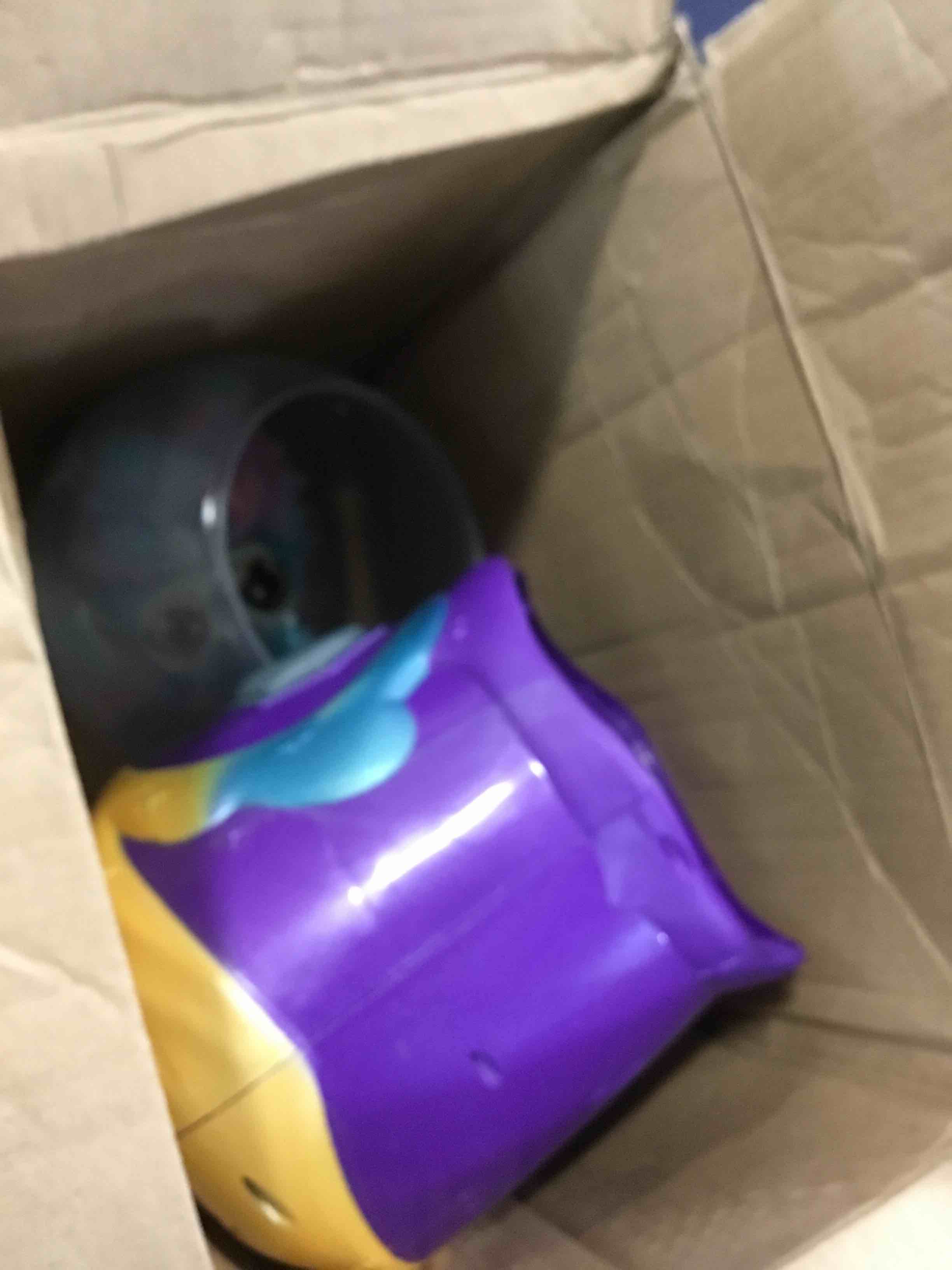 https://s3.amazonaws.com/lotting-images-prod/bidfta/BLU6251737_1713877889829.jpeg