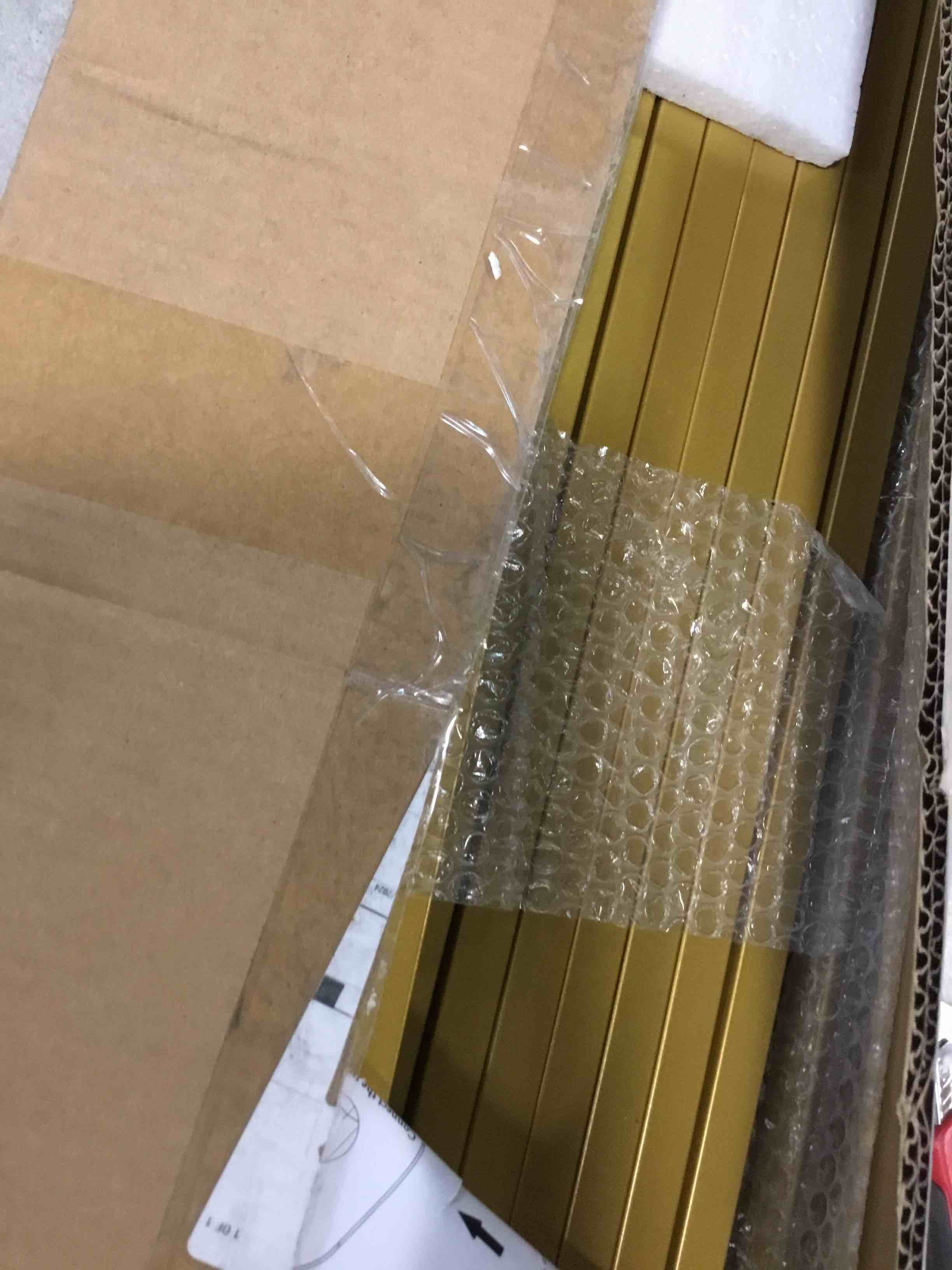https://s3.amazonaws.com/lotting-images-prod/bidfta/BLU6252047_1713963627076.jpeg