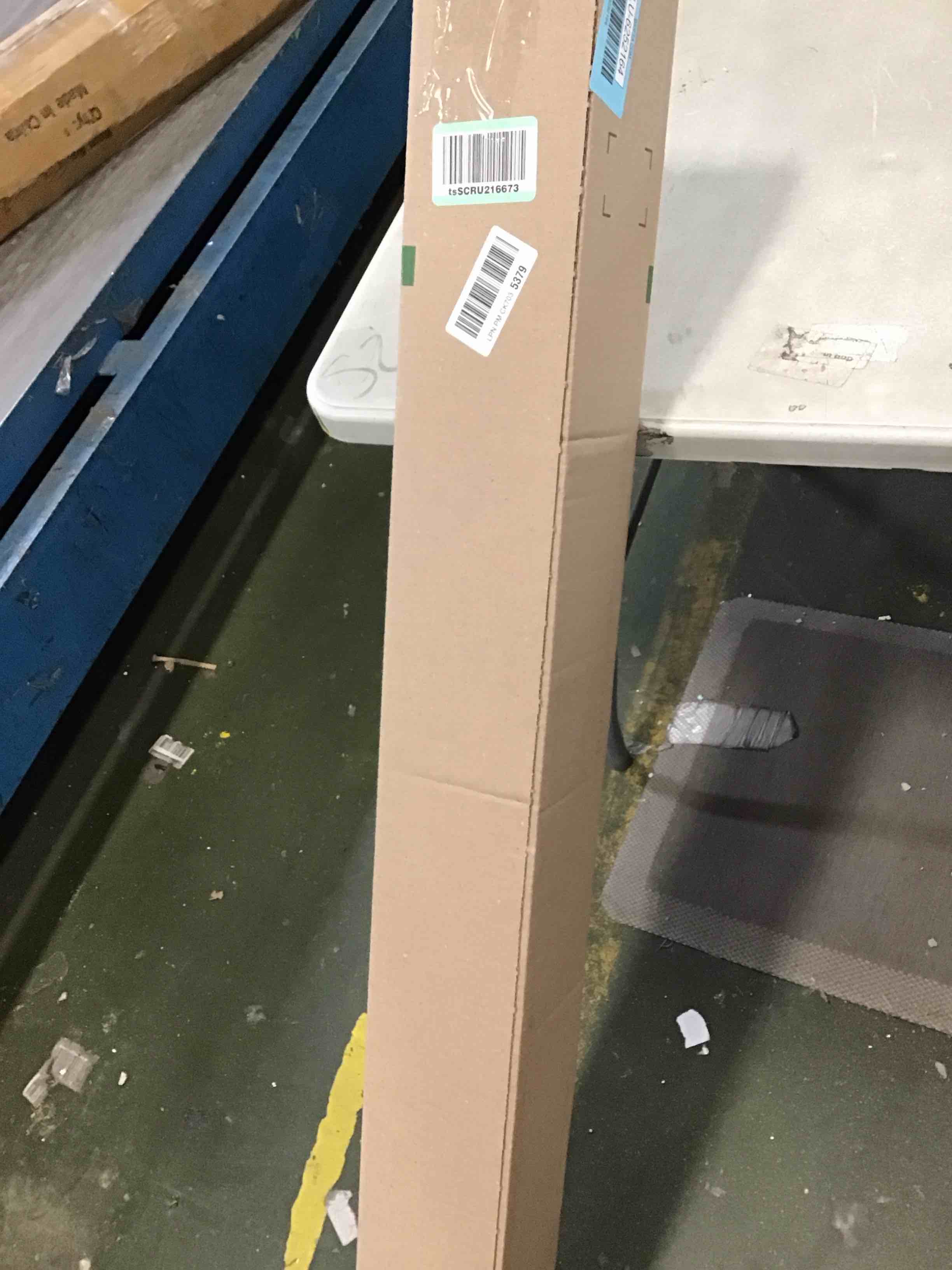 https://s3.amazonaws.com/lotting-images-prod/bidfta/BLU6252164_1713983781282.jpeg