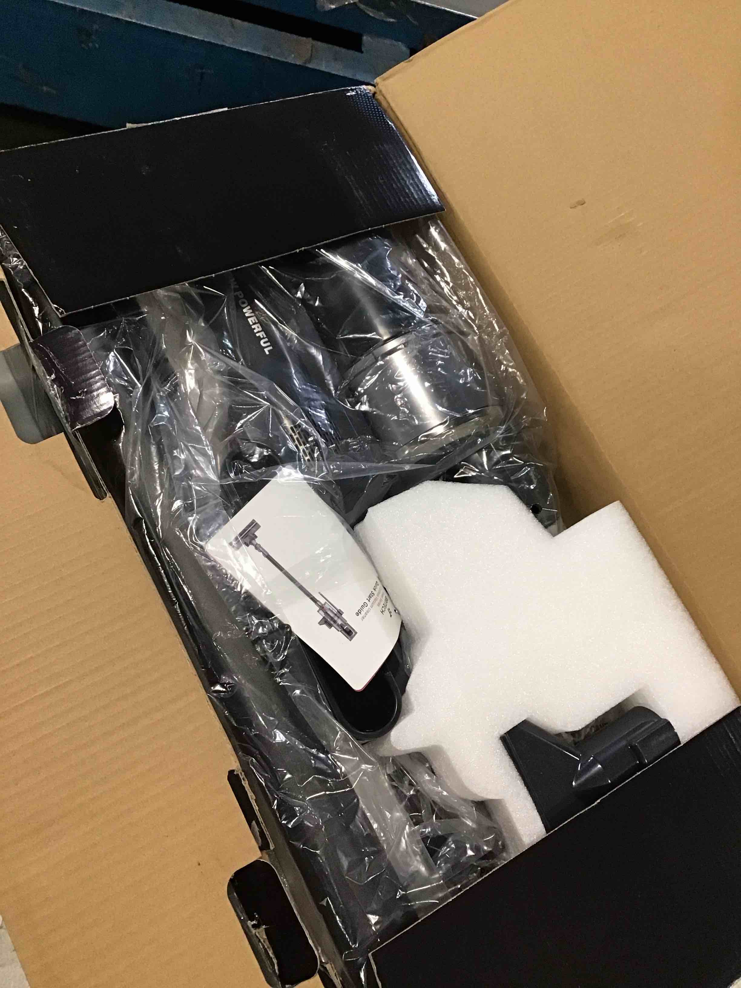 https://s3.amazonaws.com/lotting-images-prod/bidfta/BLU6252192_1713988236341.jpeg