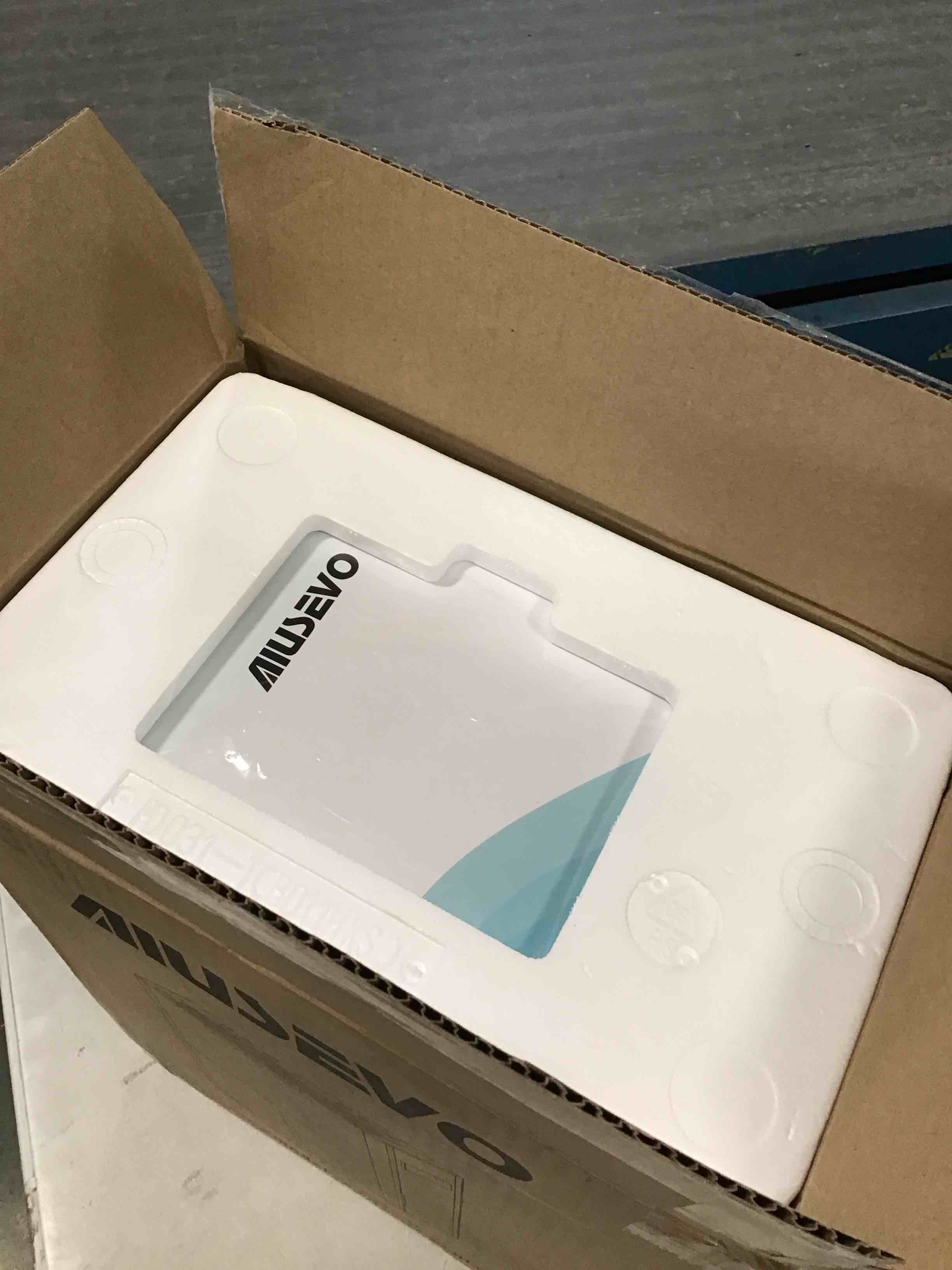 https://s3.amazonaws.com/lotting-images-prod/bidfta/BLU6252215_1713989989839.jpeg