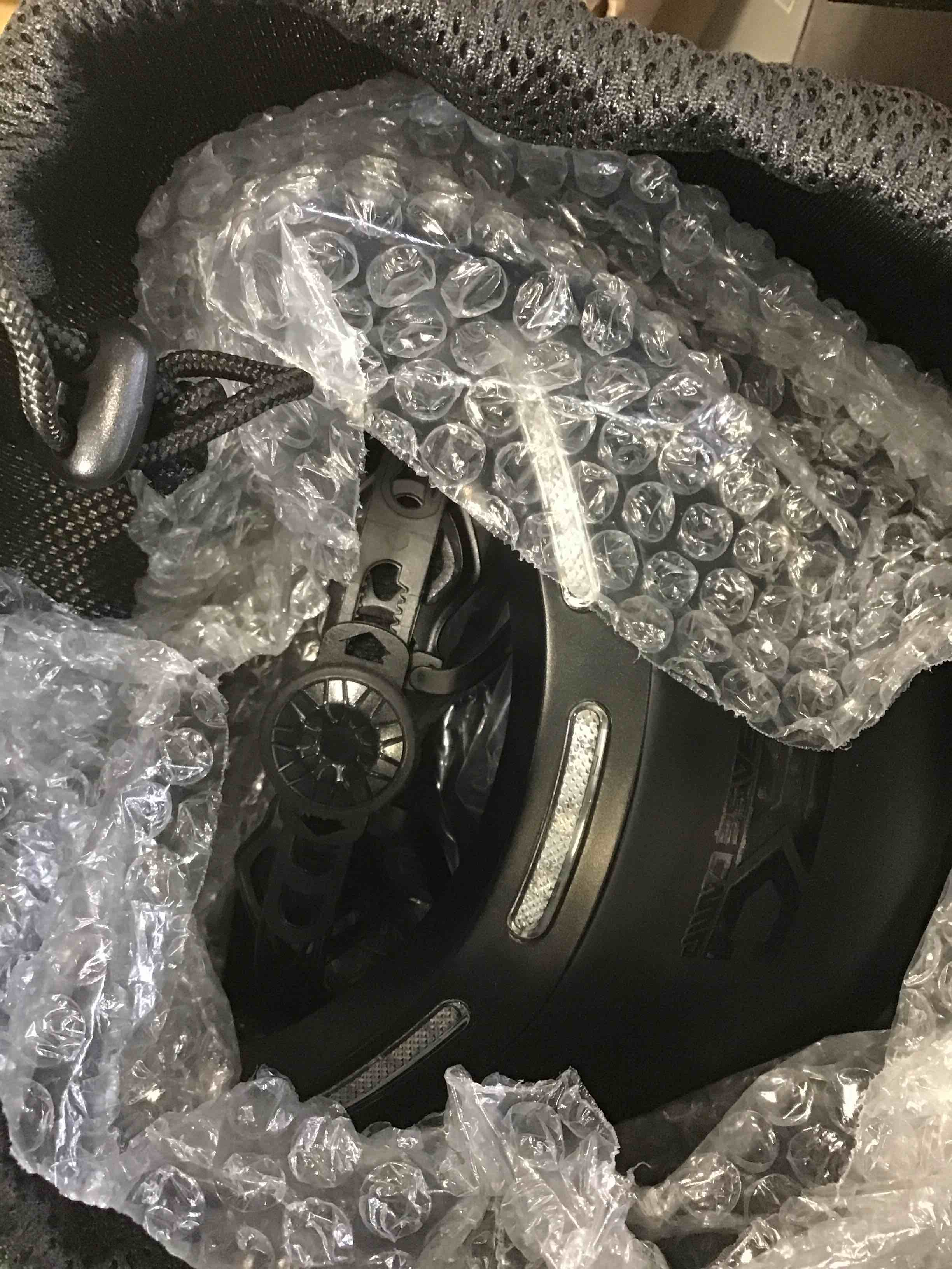 https://s3.amazonaws.com/lotting-images-prod/bidfta/BLU6252621_1713874868844.jpeg