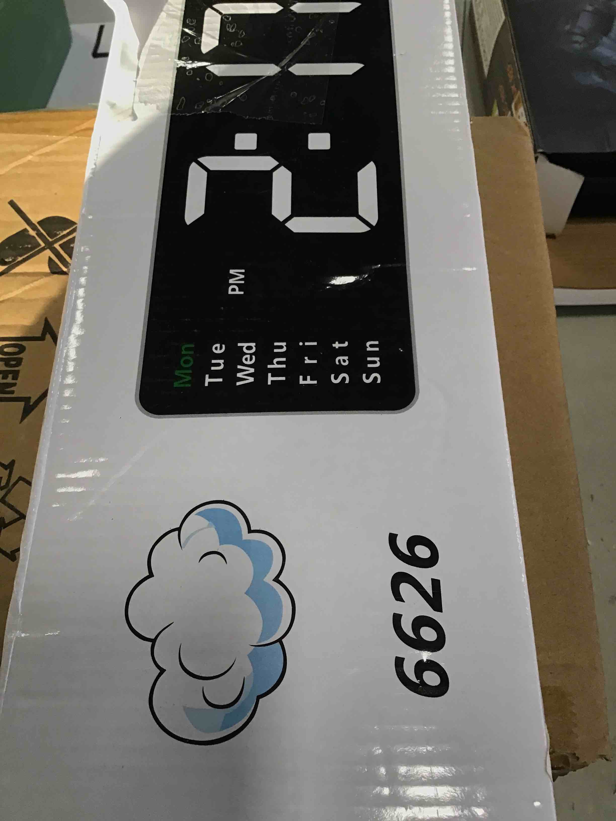 https://s3.amazonaws.com/lotting-images-prod/bidfta/BLU6253044_1713959952473.jpeg