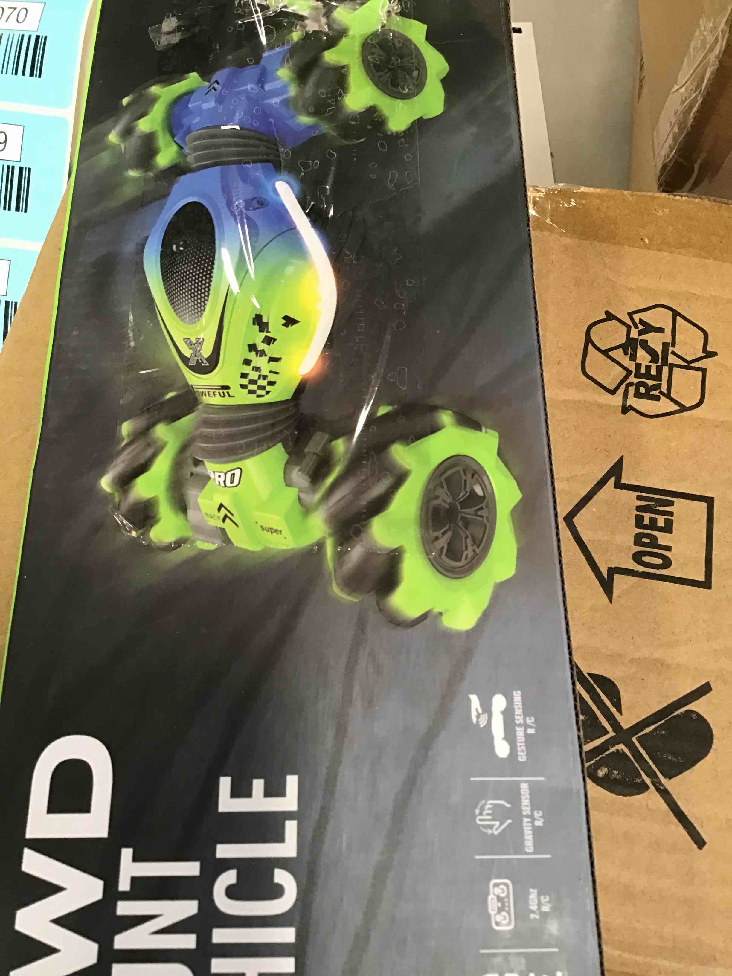 https://s3.amazonaws.com/lotting-images-prod/bidfta/BLU6253054_1713960951208.jpeg