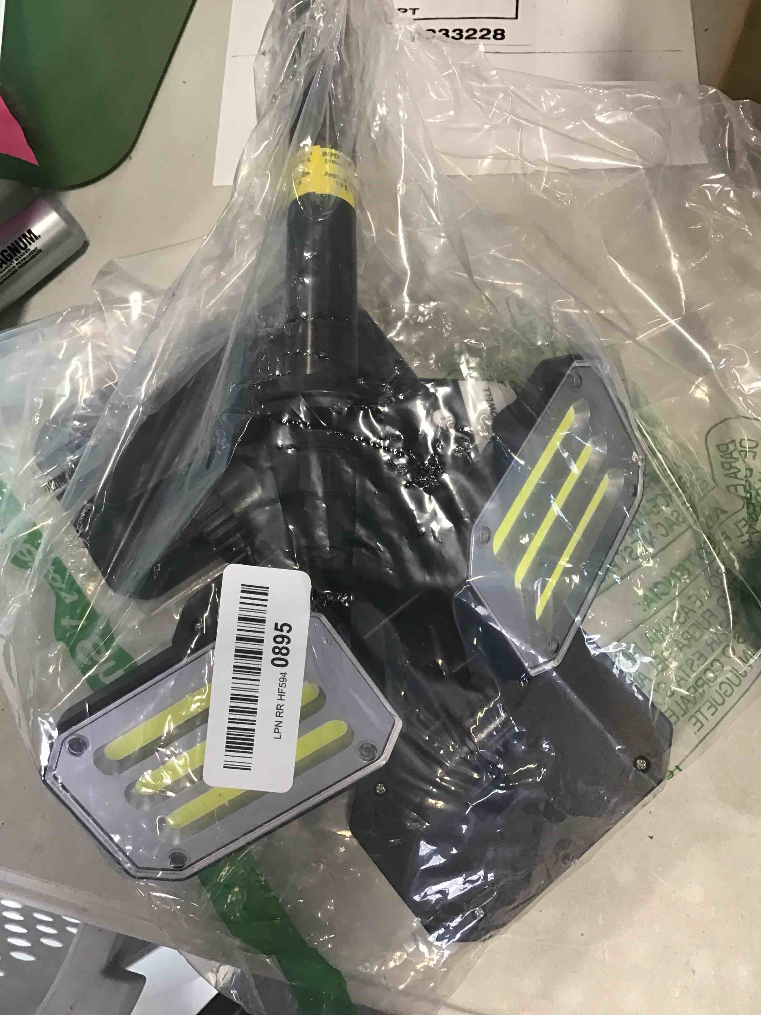 https://s3.amazonaws.com/lotting-images-prod/bidfta/BLU6253064_1713961606890.jpeg