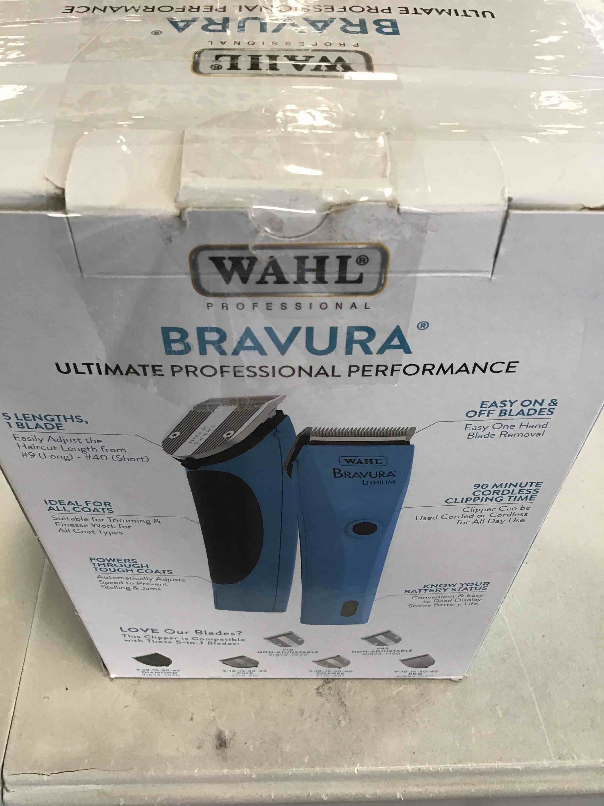 https://s3.amazonaws.com/lotting-images-prod/bidfta/BLU6253204_1713979499760.jpeg