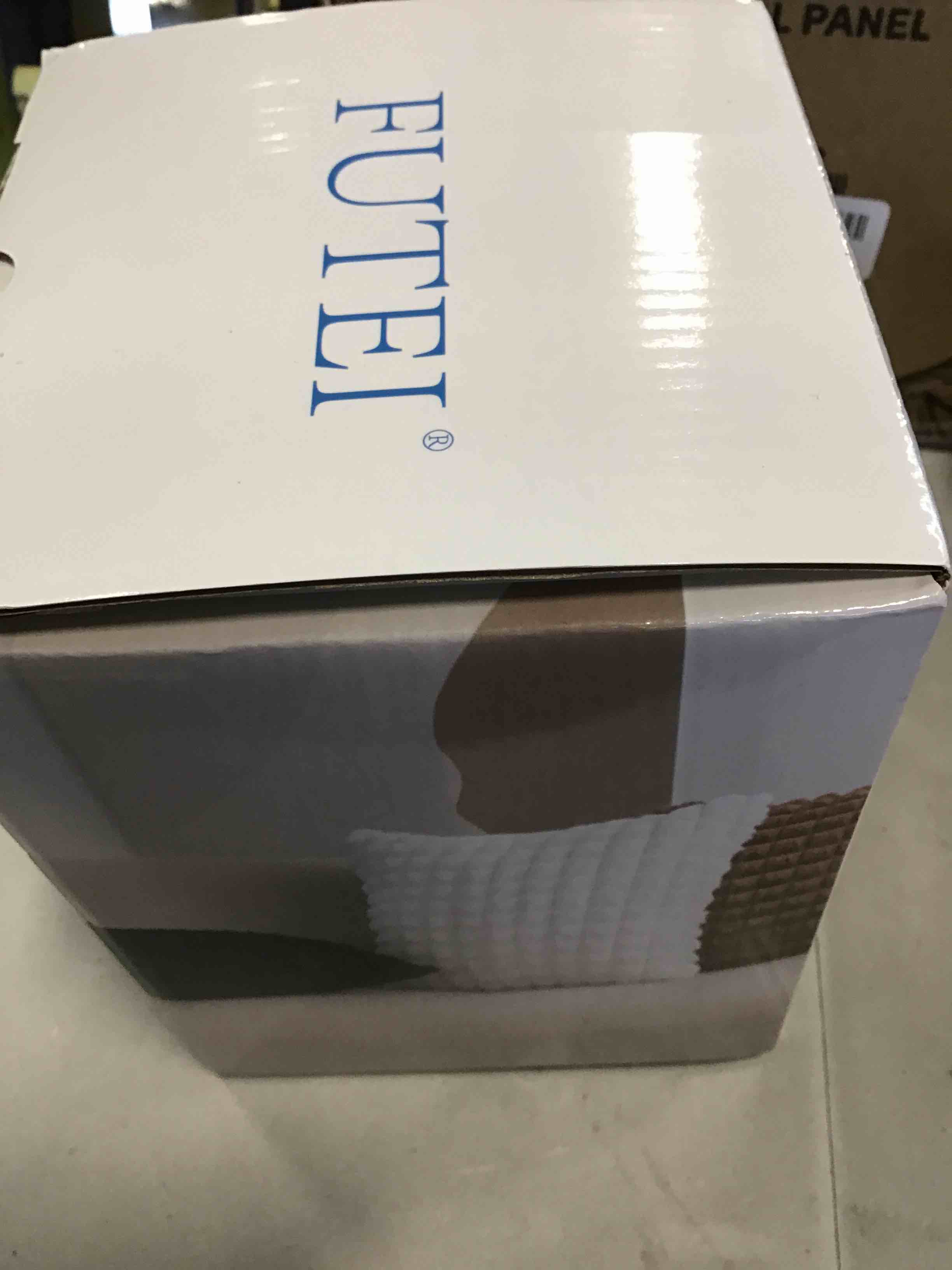 https://s3.amazonaws.com/lotting-images-prod/bidfta/BLU6253696_1714069247137.jpeg