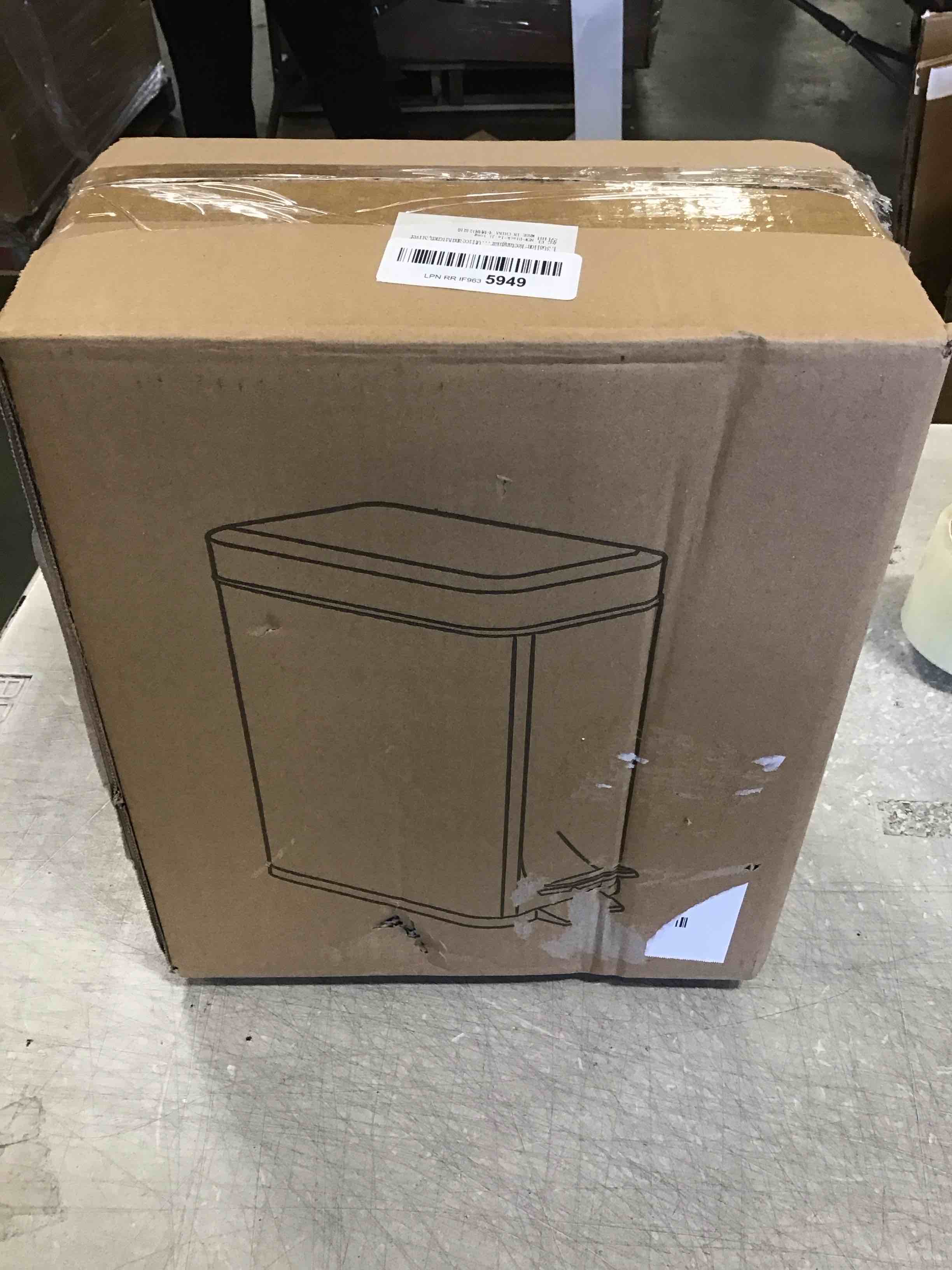 https://s3.amazonaws.com/lotting-images-prod/bidfta/BLU6254510_1714065742556.jpeg